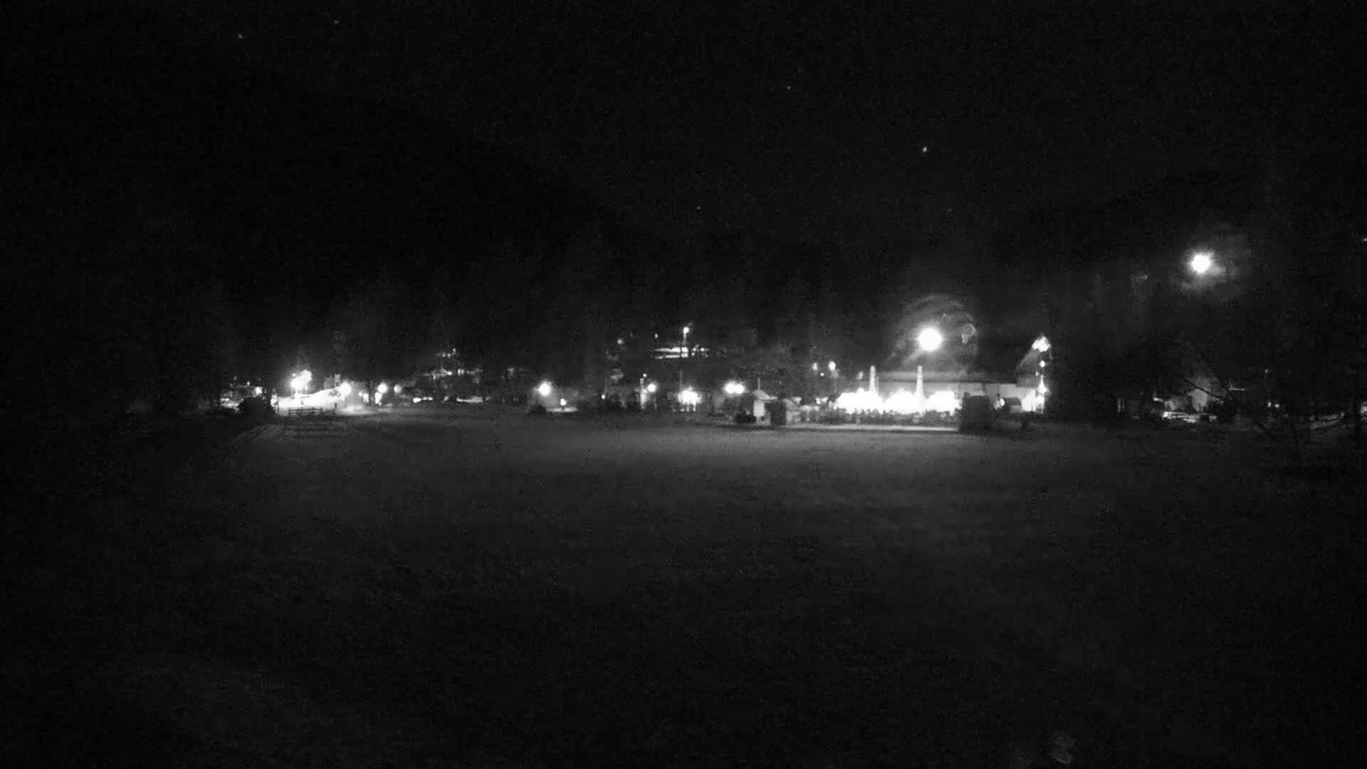Kranjska Gora, Jezero Jasna Lake Live Cam - Jesenice, Gorenjska (Upper Carniola), Slovenia