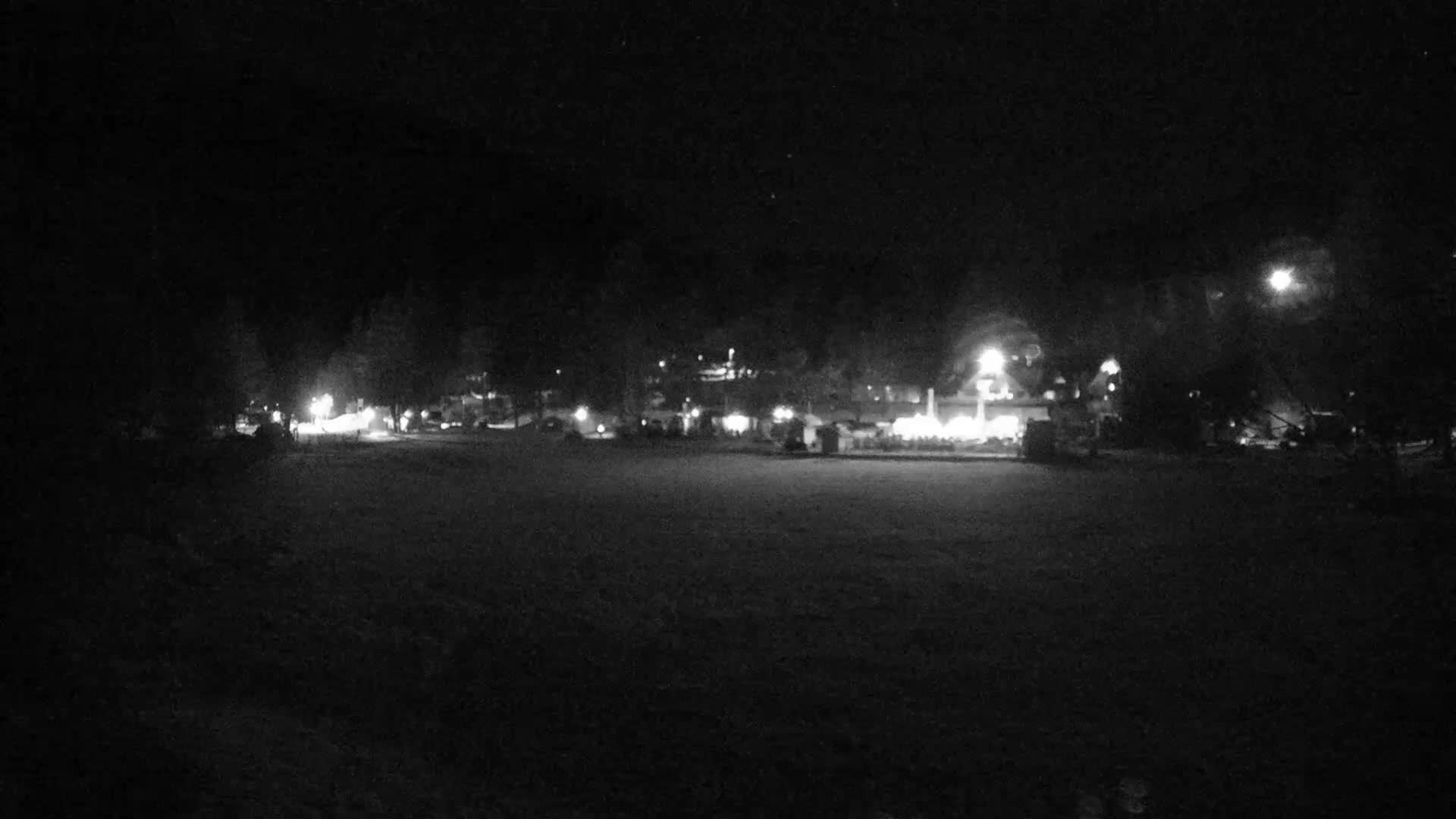 Kranjska Gora, Jezero Jasna Lake Live Cam - Jesenice, Gorenjska (Upper Carniola), Slovenia