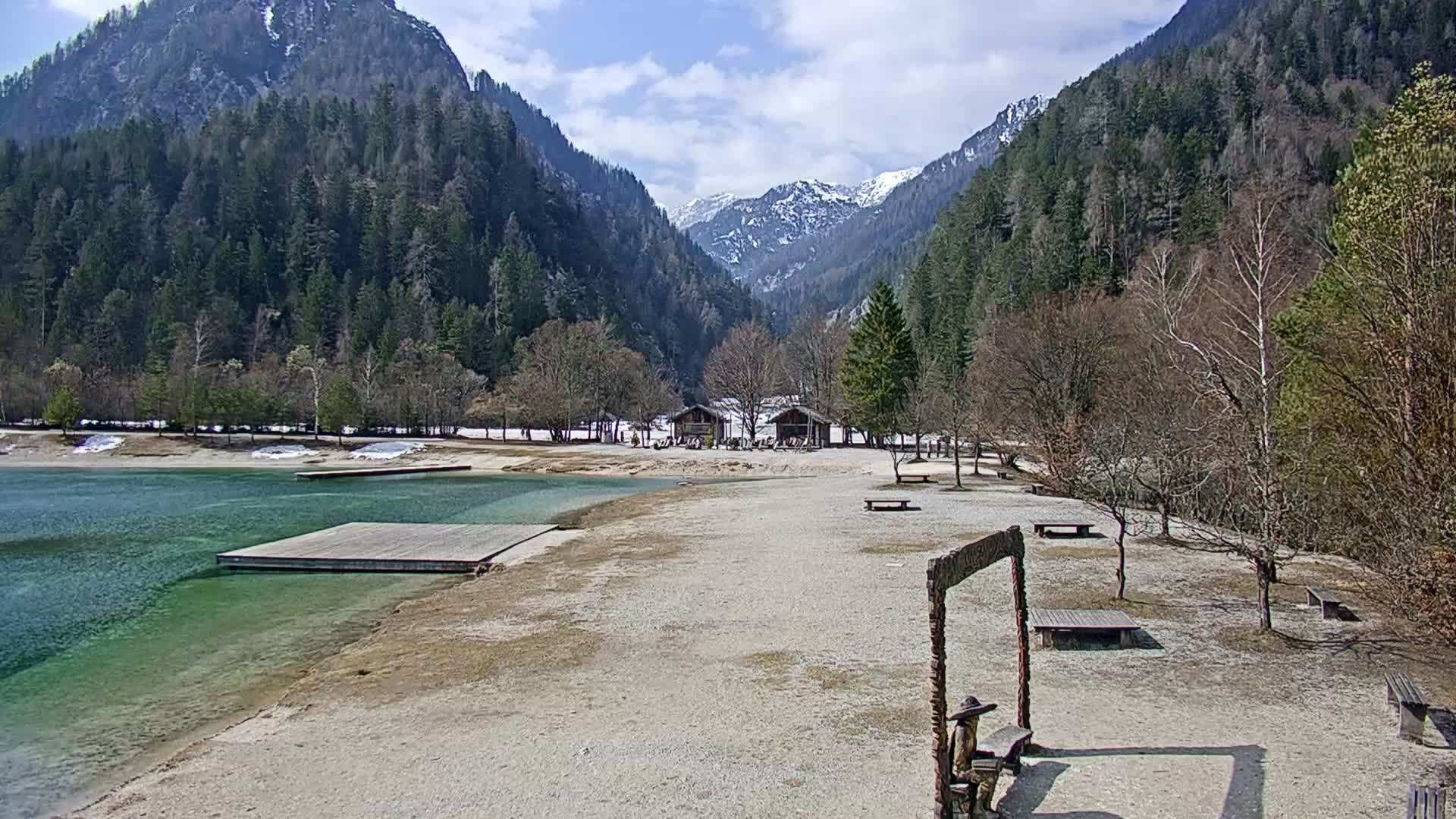 Kranjska Gora, Jezero Jasna Lake Live Cam - Jesenice, Gorenjska (Upper Carniola), Slovenia