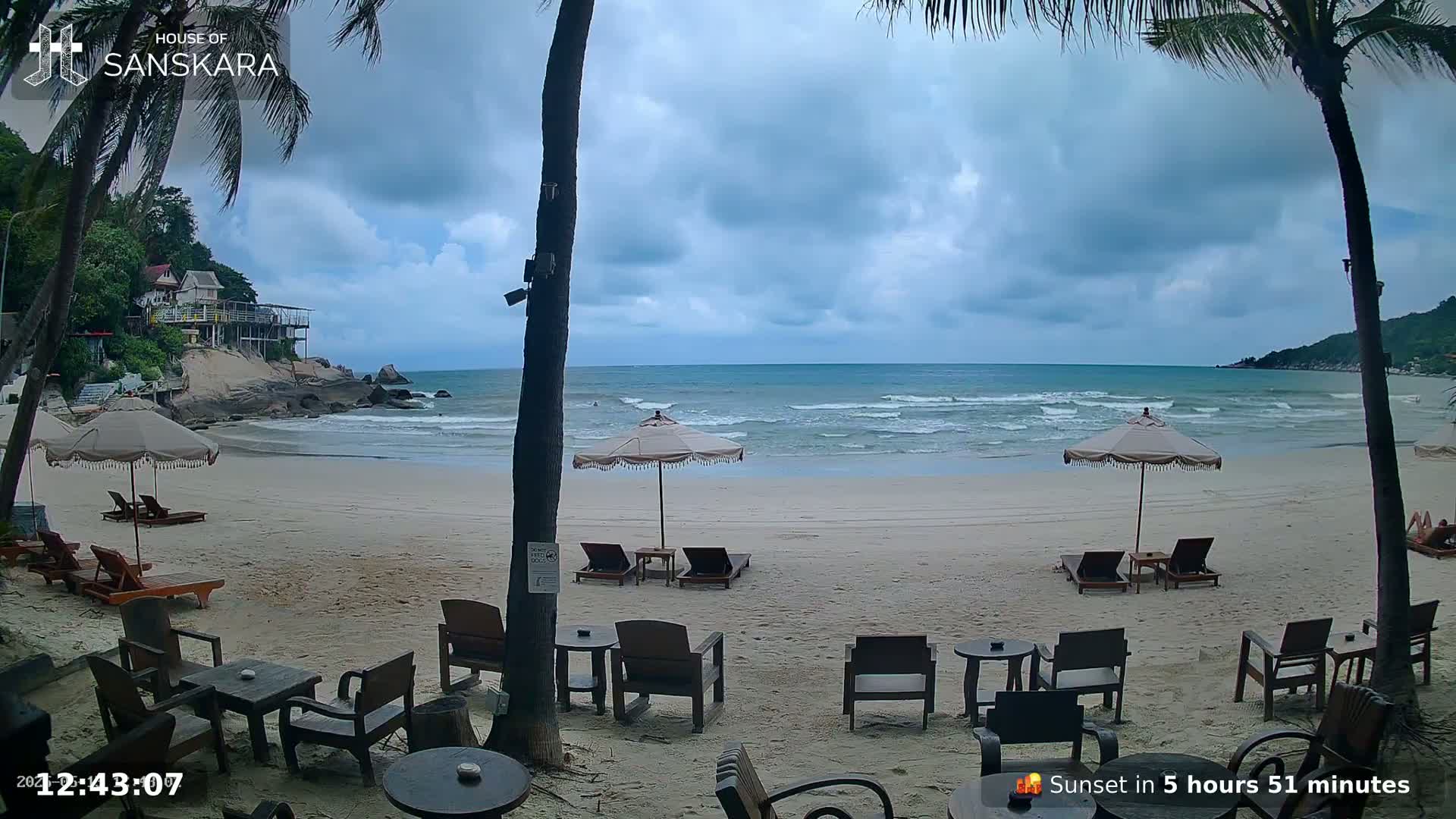 Haad Rin Beach from House of Sanskara Live Cam · Koh Pha Ngan, Surat Thani, Thailand 