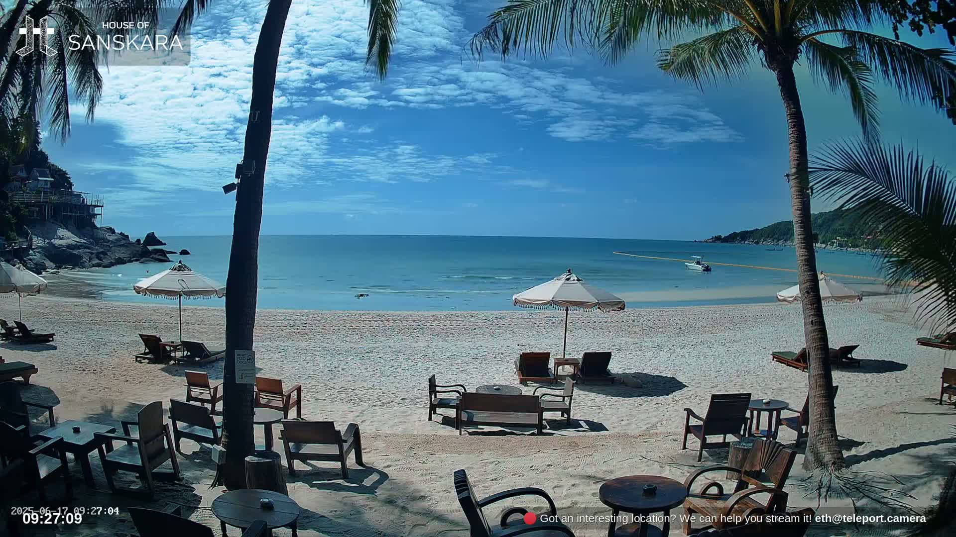 Haad Rin Beach from House of Sanskara Live Cam · Koh Pha Ngan, Surat Thani, Thailand 