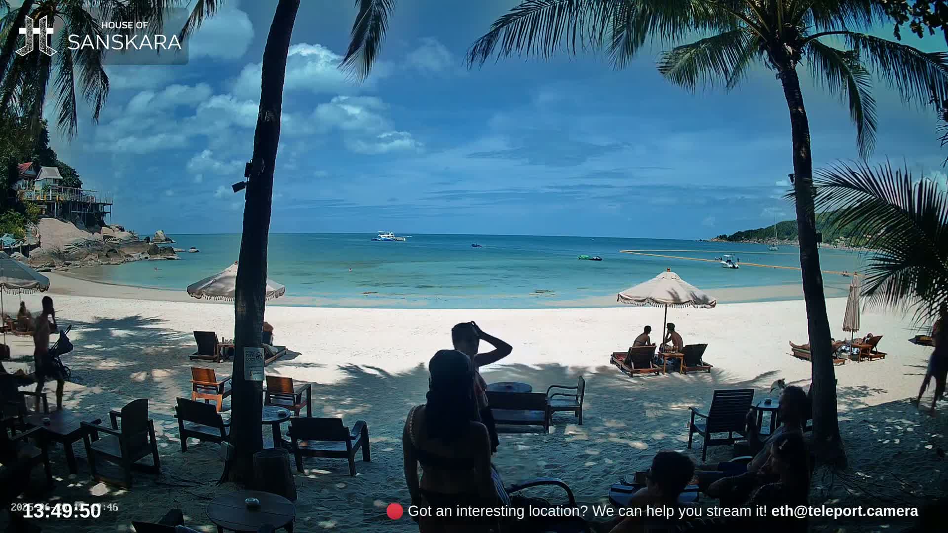 Haad Rin Beach from House of Sanskara Live Cam · Koh Pha Ngan, Surat Thani, Thailand 