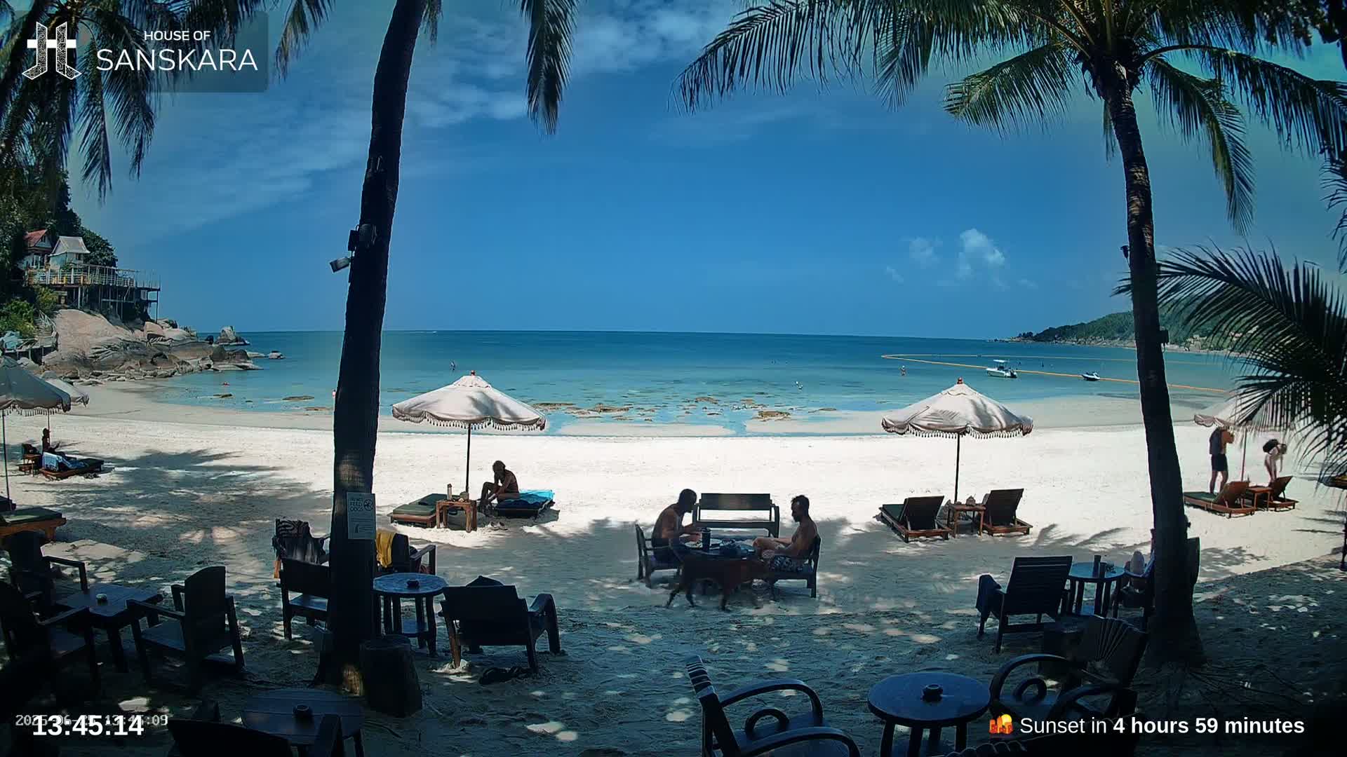 Haad Rin Beach from House of Sanskara Live Cam · Koh Pha Ngan, Surat Thani, Thailand 