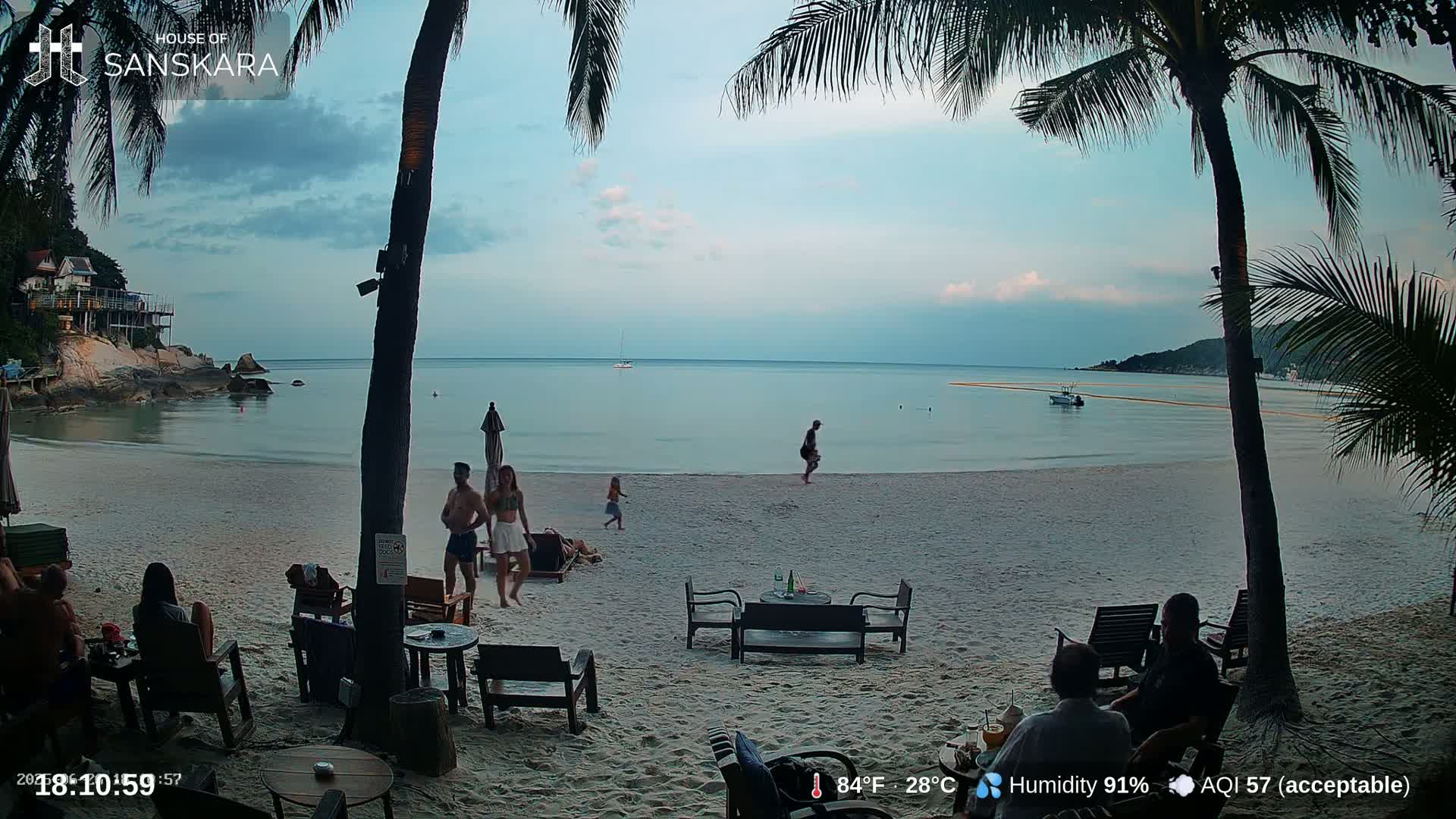 Haad Rin Beach from House of Sanskara Live Cam · Koh Pha Ngan, Surat Thani, Thailand 