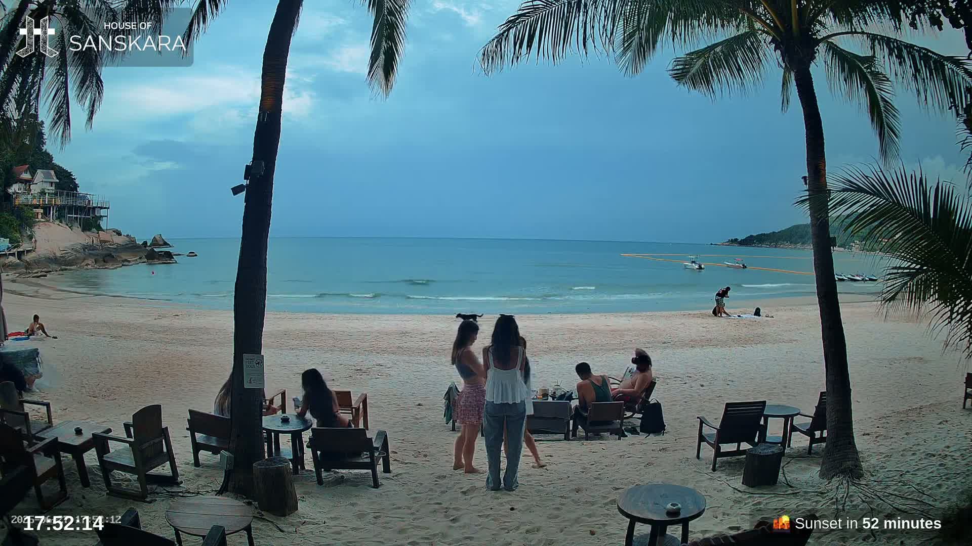 Haad Rin Beach from House of Sanskara Live Cam · Koh Pha Ngan, Surat Thani, Thailand 