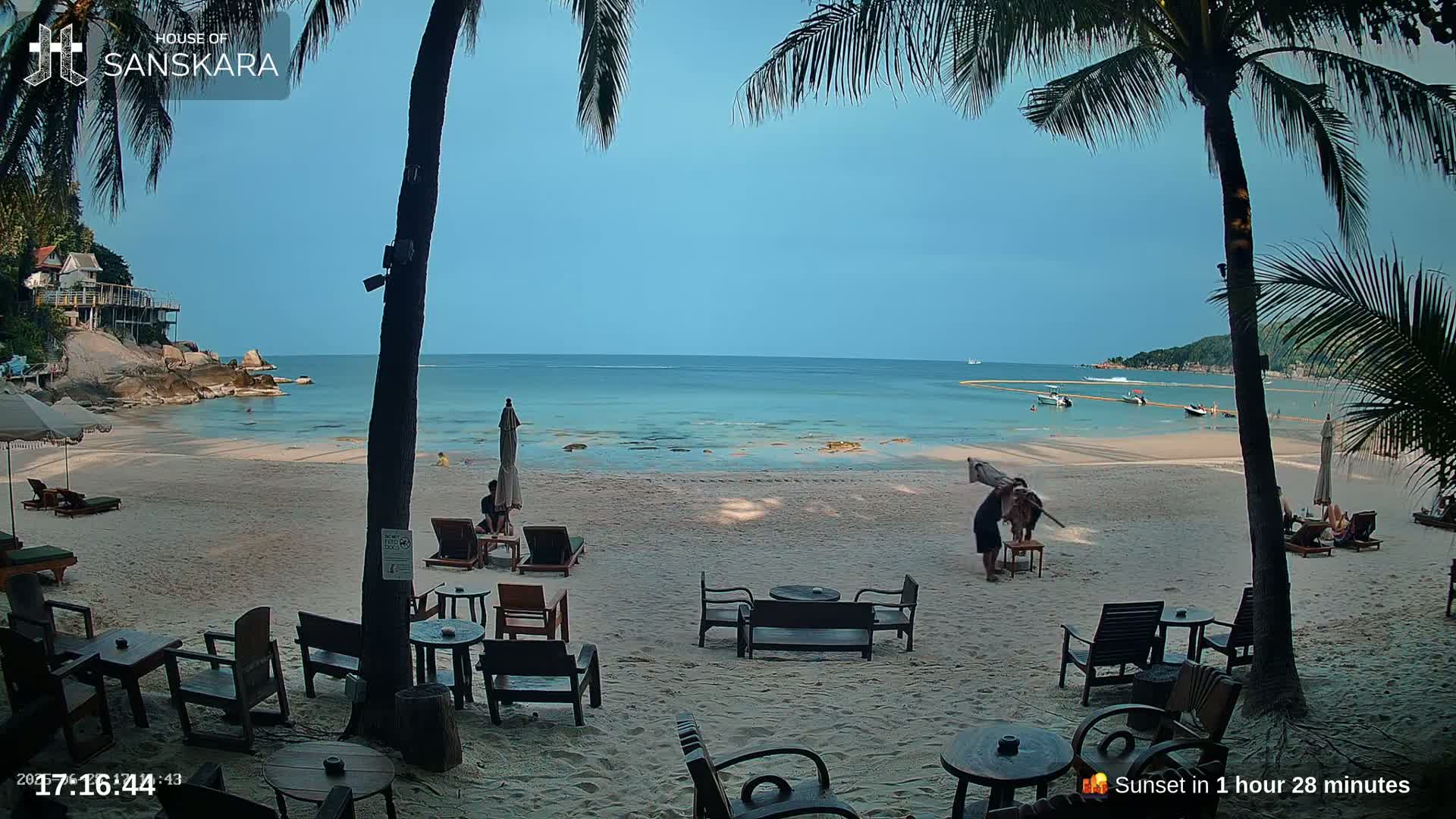 Haad Rin Beach from House of Sanskara Live Cam · Koh Pha Ngan, Surat Thani, Thailand 