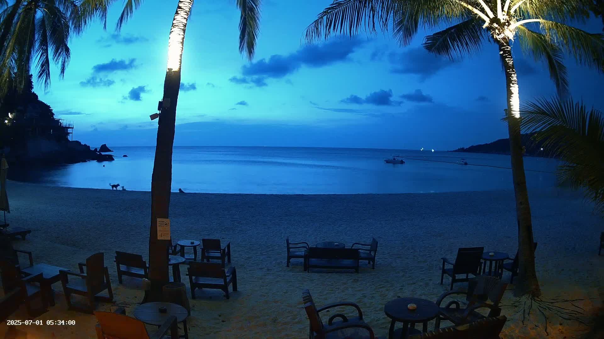 Haad Rin Beach from House of Sanskara Live Cam · Koh Pha Ngan, Surat Thani, Thailand 