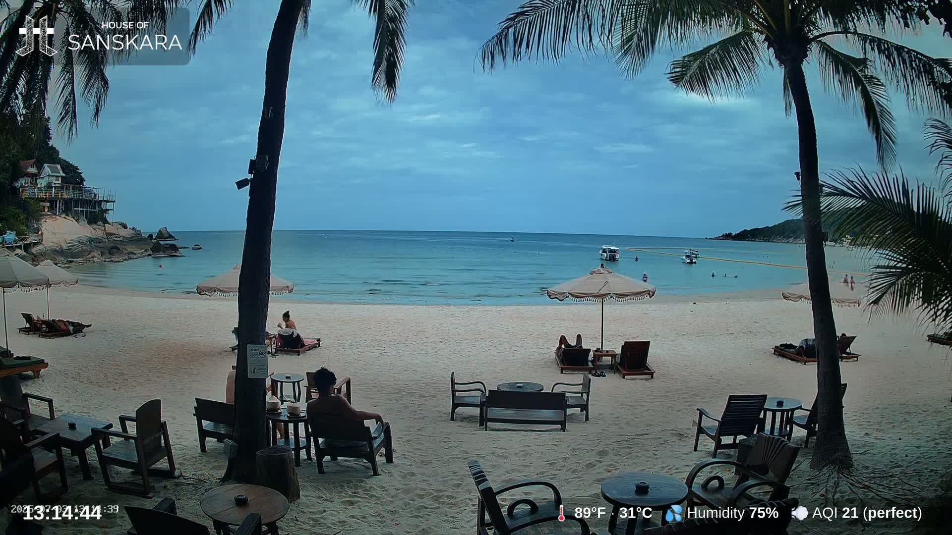 Haad Rin Beach from House of Sanskara Live Cam · Koh Pha Ngan, Surat Thani, Thailand 