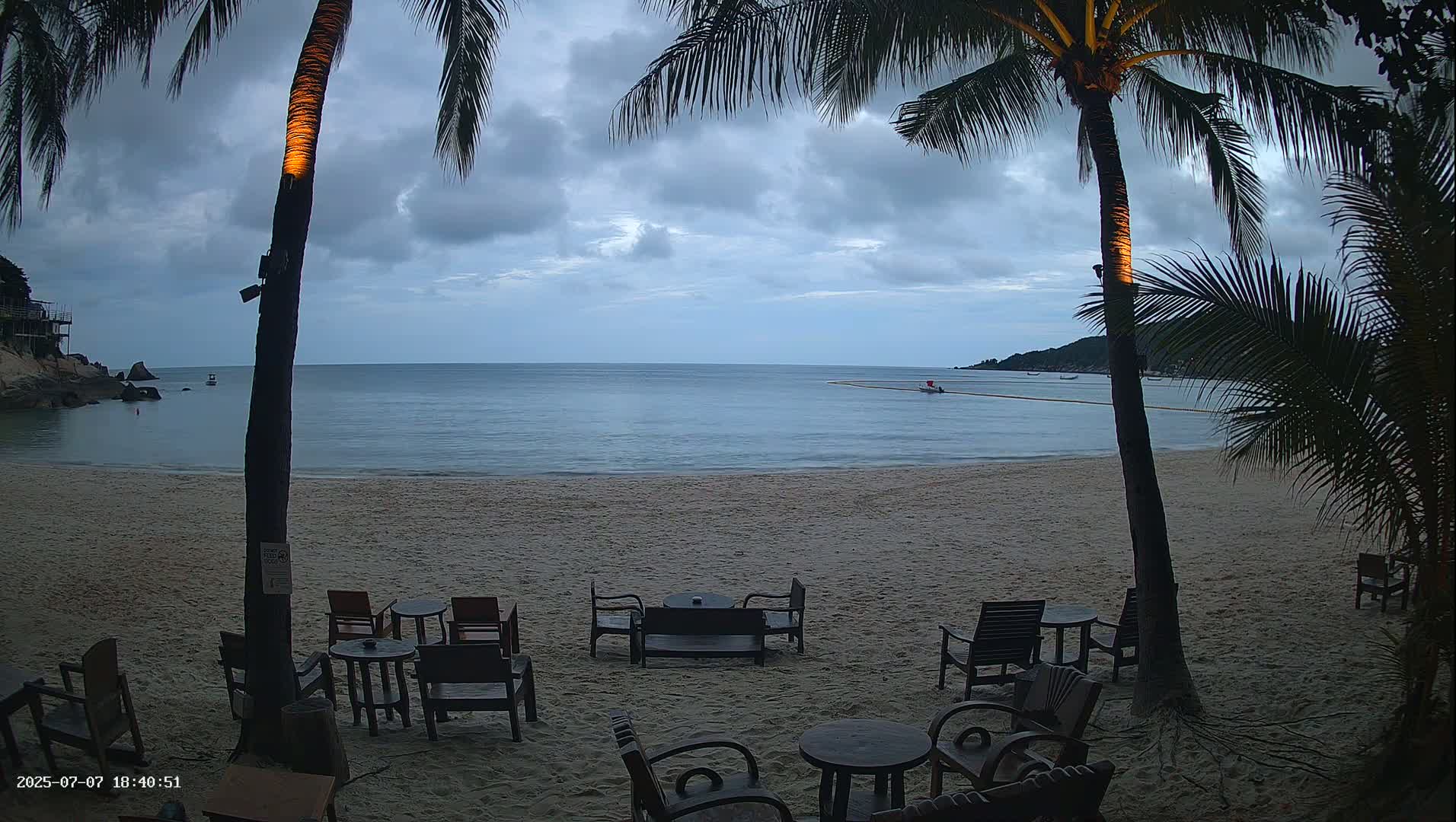 Haad Rin Beach from House of Sanskara Live Cam · Koh Pha Ngan, Surat Thani, Thailand 