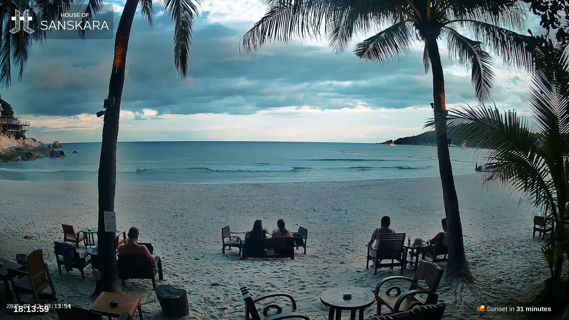 Haad Rin Beach from House of Sanskara Live Cam · Koh Pha Ngan, Surat Thani, Thailand 