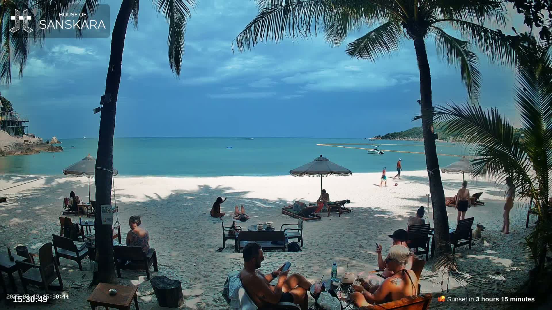 Haad Rin Beach from House of Sanskara Live Cam · Koh Pha Ngan, Surat Thani, Thailand 