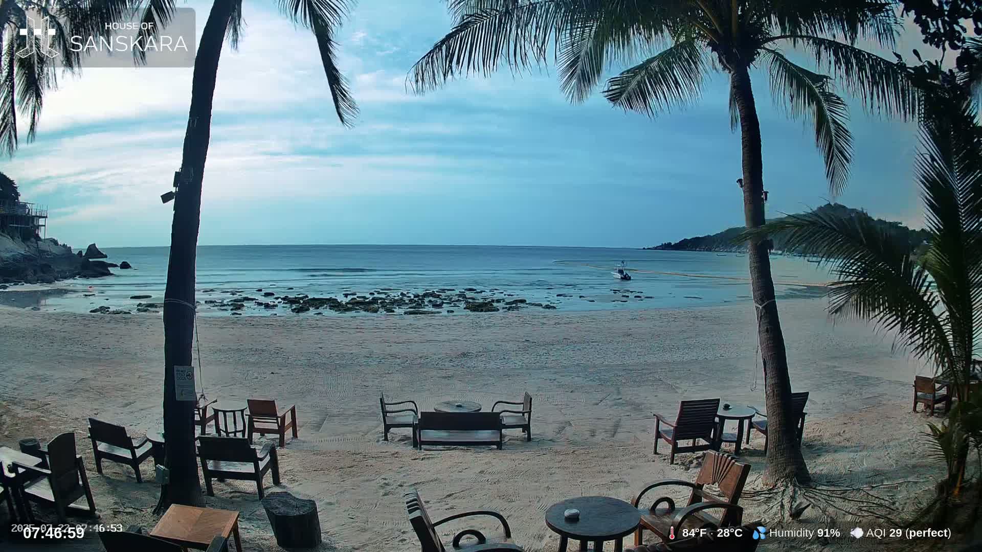 Haad Rin Beach from House of Sanskara Live Cam · Koh Pha Ngan, Surat Thani, Thailand 