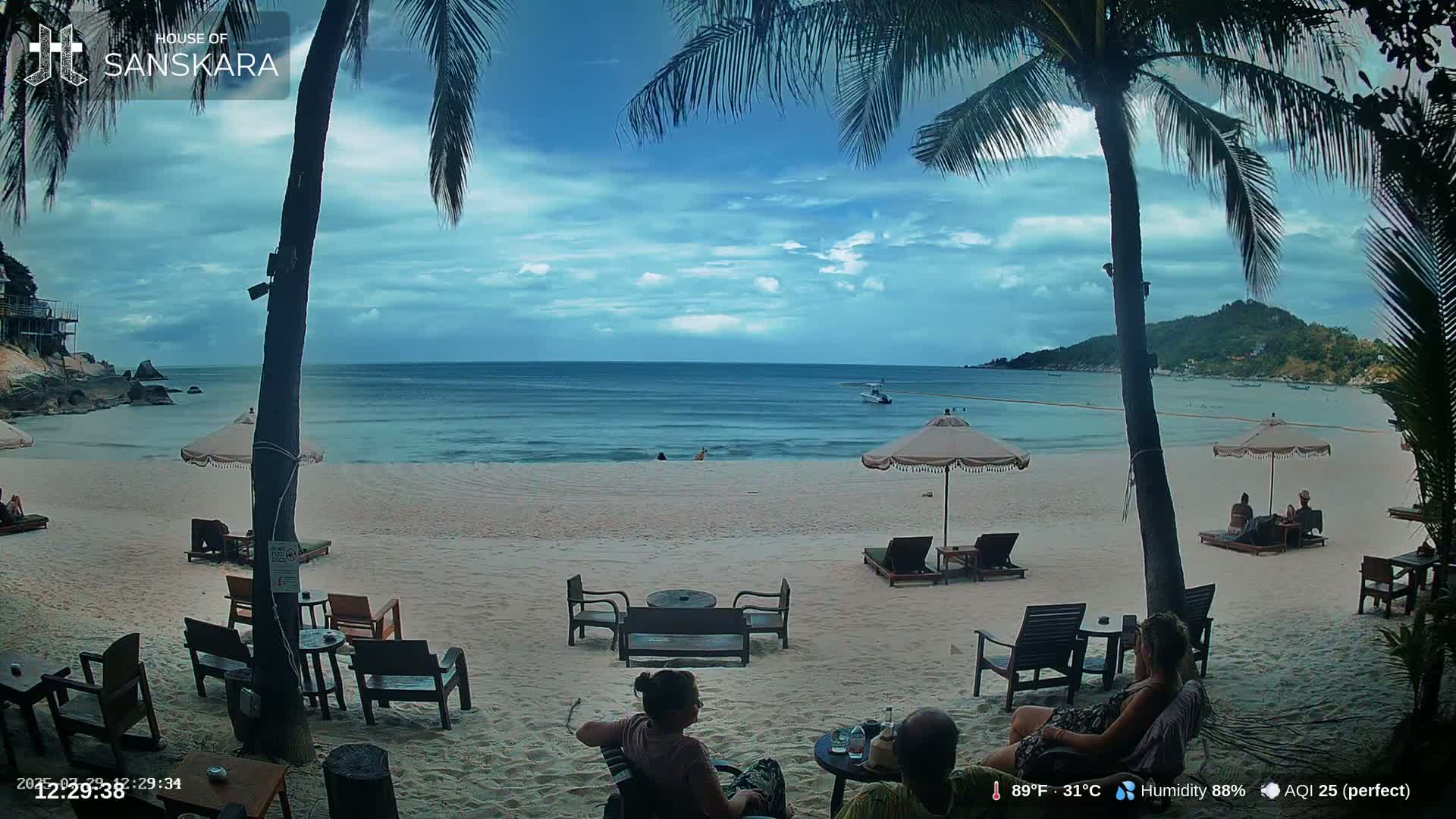 Haad Rin Beach from House of Sanskara Live Cam · Koh Pha Ngan, Surat Thani, Thailand 