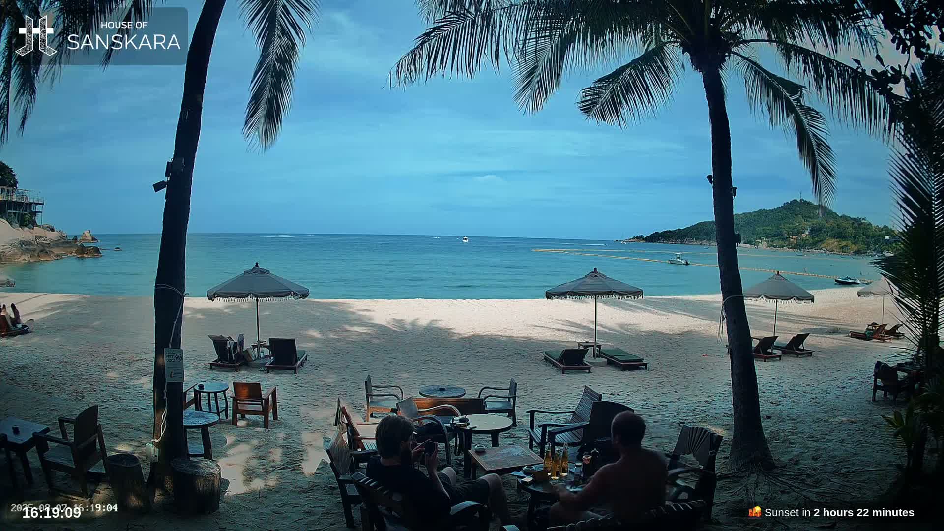 Haad Rin Beach from House of Sanskara Live Cam · Koh Pha Ngan, Surat Thani, Thailand 