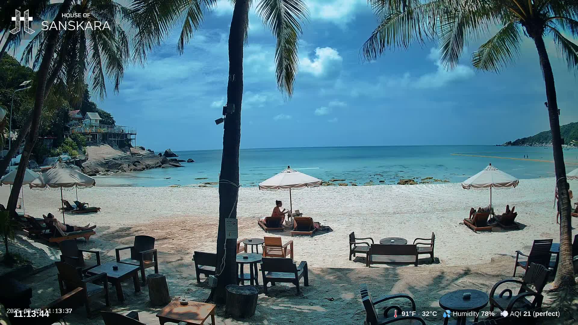 Haad Rin Beach from House of Sanskara Live Cam · Koh Pha Ngan, Surat Thani, Thailand 