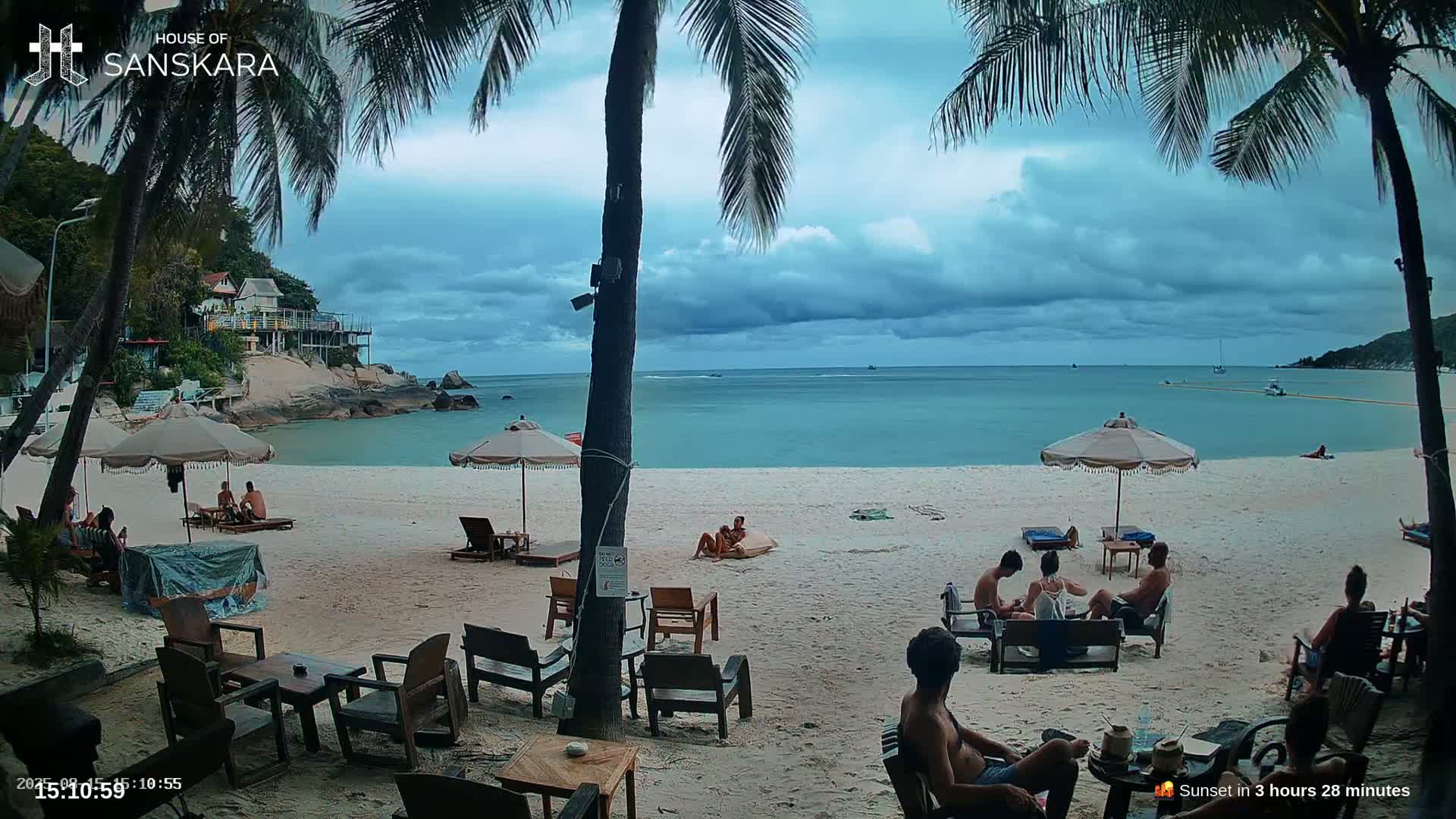 Haad Rin Beach from House of Sanskara Live Cam · Koh Pha Ngan, Surat Thani, Thailand 
