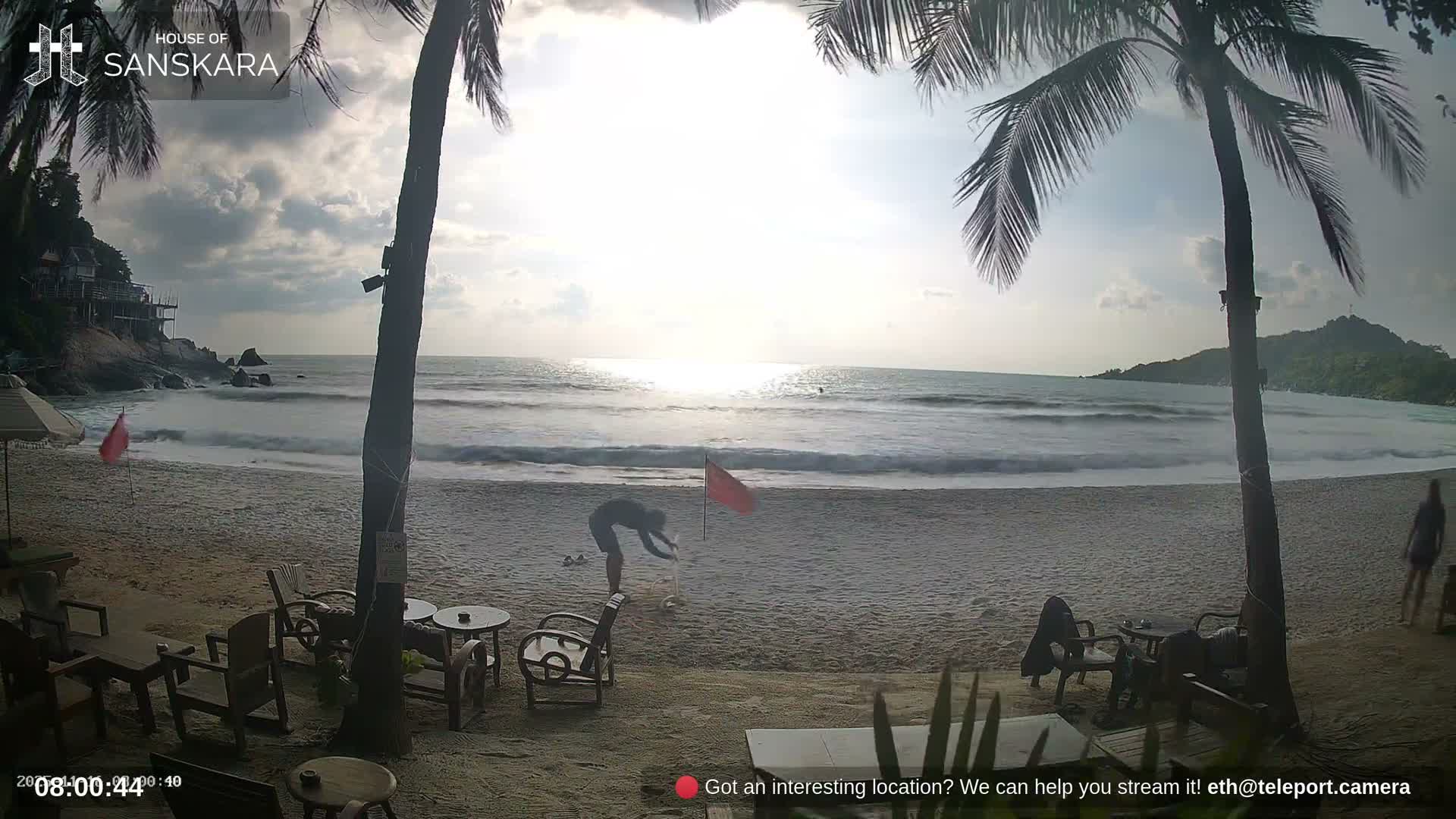 Haad Rin Beach from House of Sanskara Live Cam · Koh Pha Ngan, Surat Thani, Thailand 