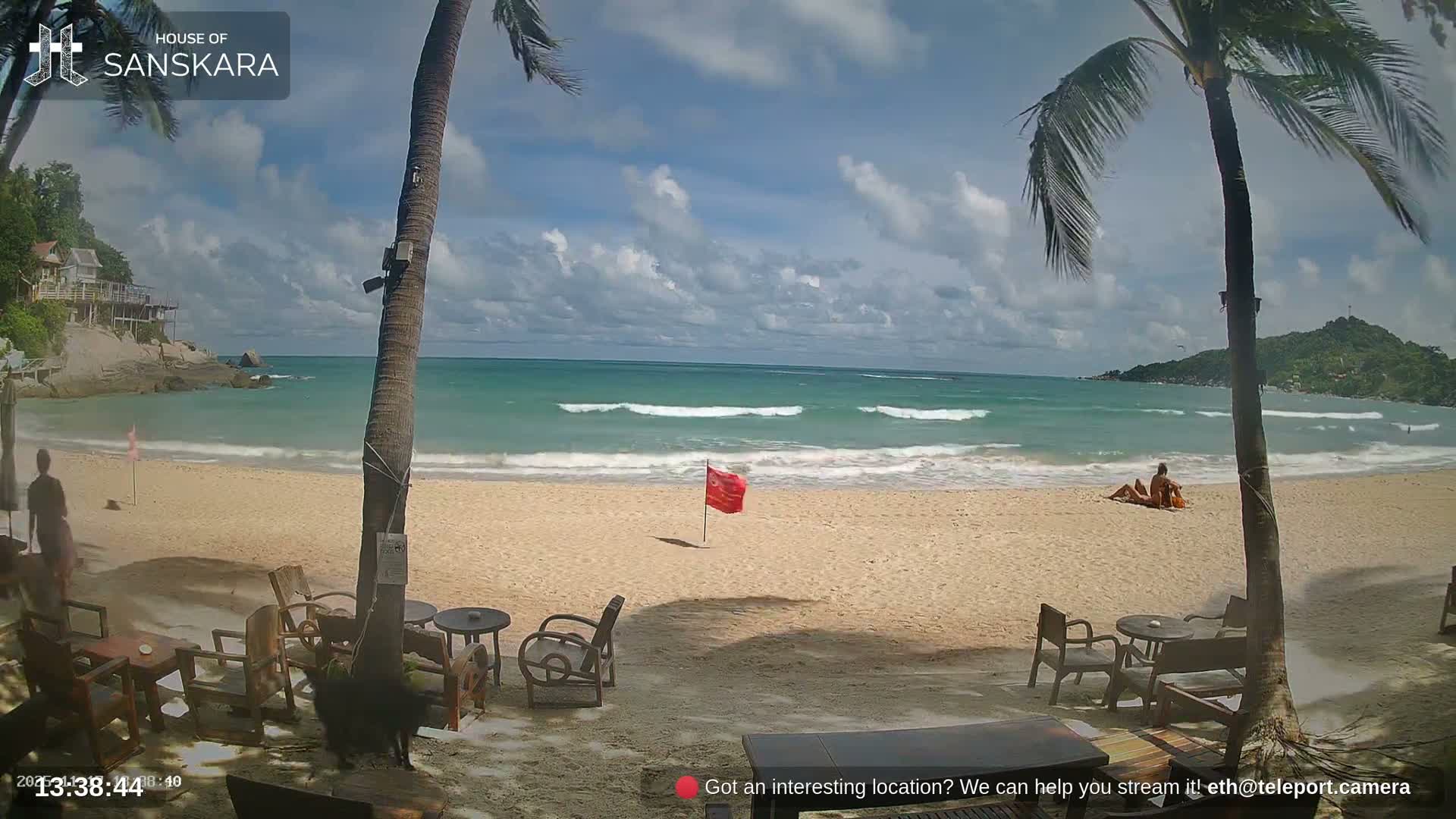 Haad Rin Beach from House of Sanskara Live Cam · Koh Pha Ngan, Surat Thani, Thailand 