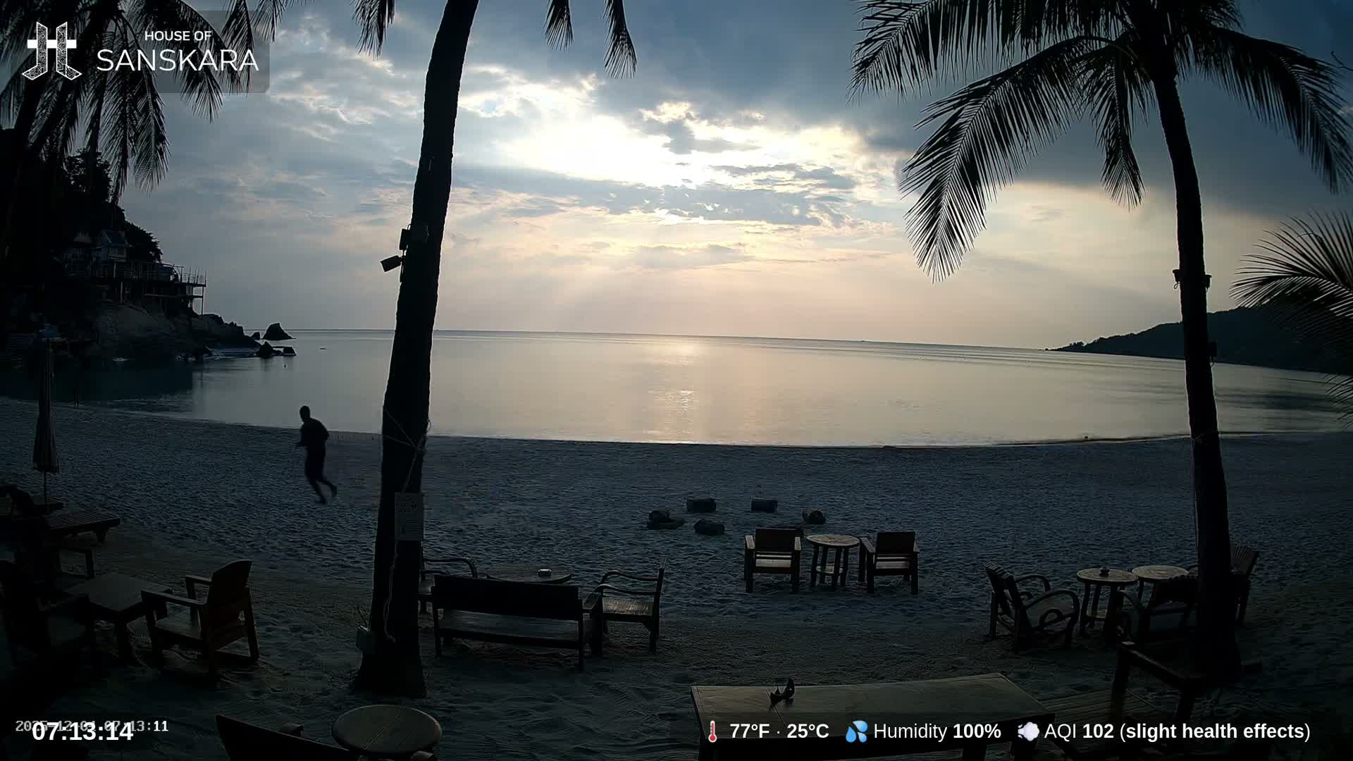 Haad Rin Beach from House of Sanskara Live Cam · Koh Pha Ngan, Surat Thani, Thailand 