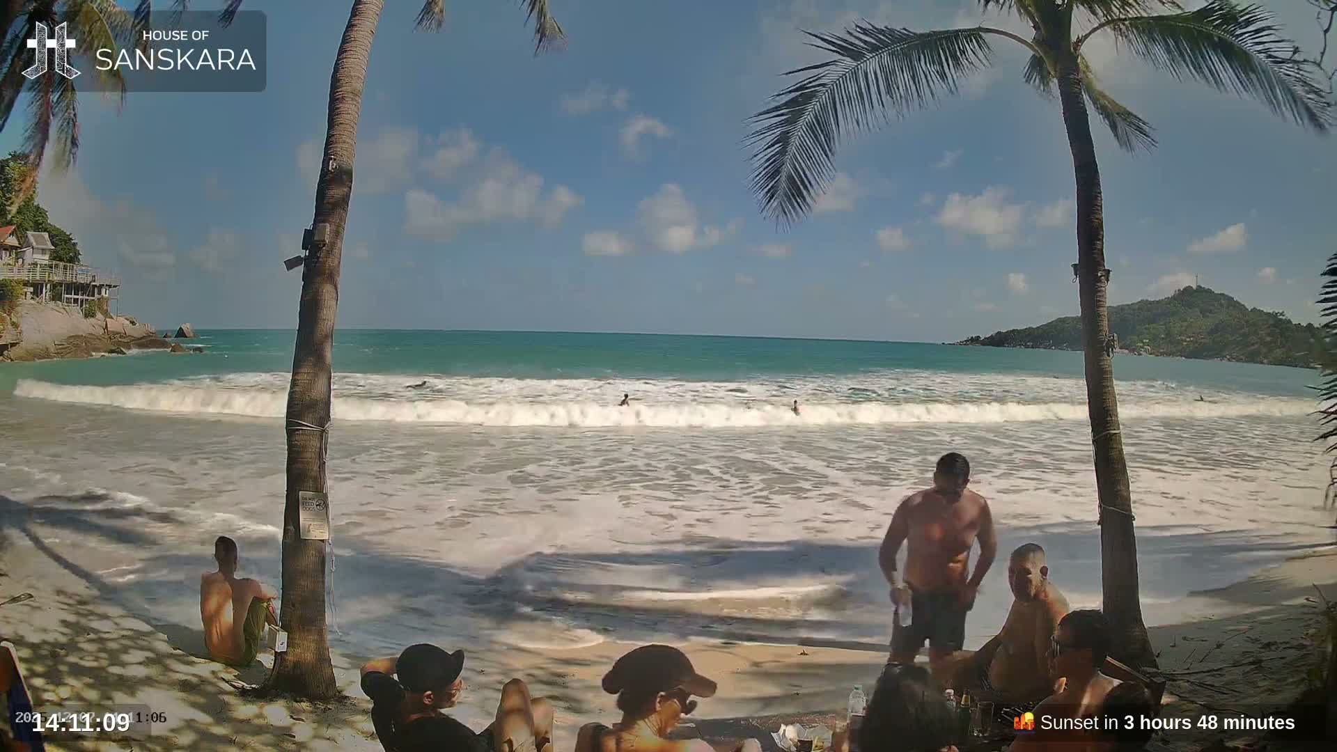 Haad Rin Beach from House of Sanskara Live Cam · Koh Pha Ngan, Surat Thani, Thailand 