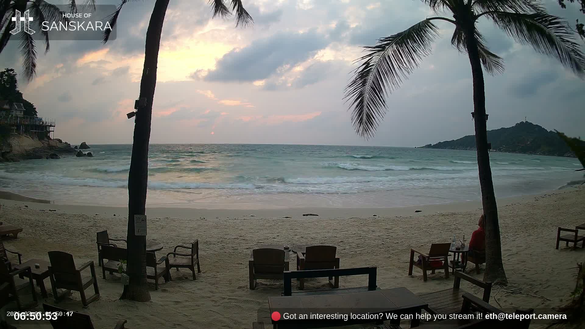 Haad Rin Beach from House of Sanskara Live Cam · Koh Pha Ngan, Surat Thani, Thailand 