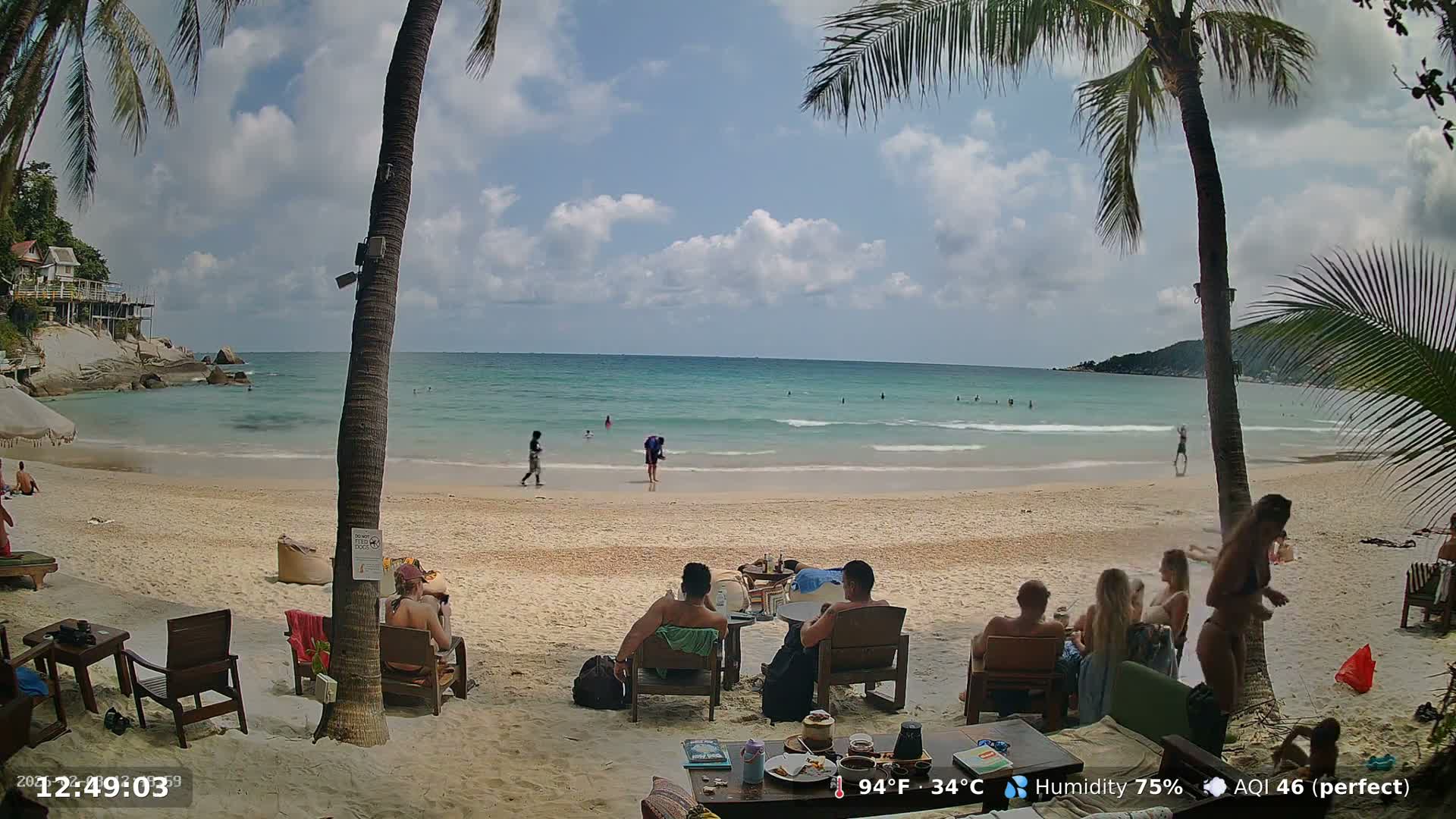 Haad Rin Beach from House of Sanskara Live Cam · Koh Pha Ngan, Surat Thani, Thailand 