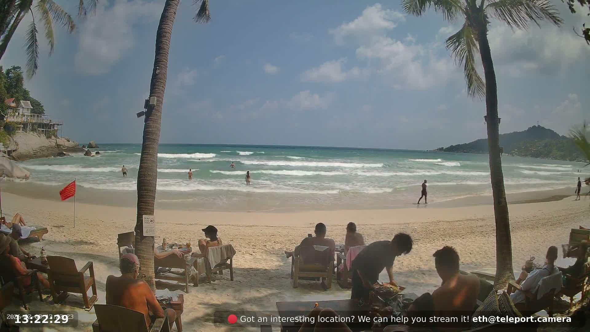 Haad Rin Beach from House of Sanskara Live Cam · Koh Pha Ngan, Surat Thani, Thailand 