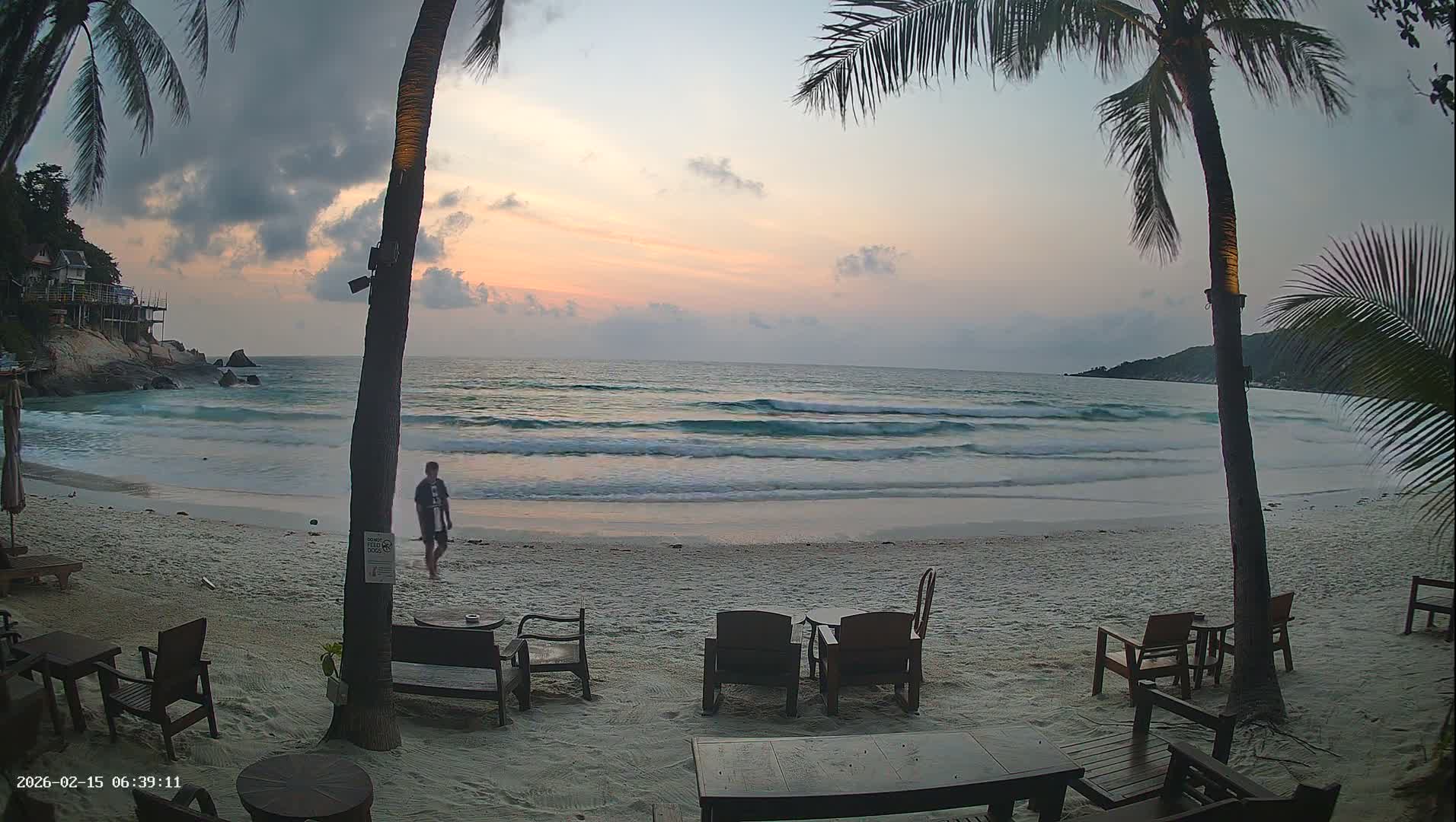 Haad Rin Beach from House of Sanskara Live Cam · Koh Pha Ngan, Surat Thani, Thailand 