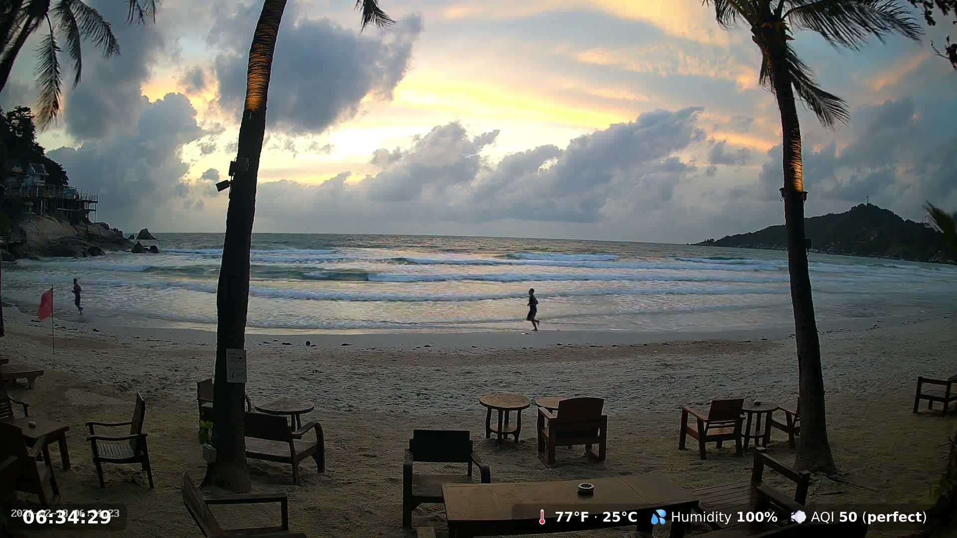 Haad Rin Beach from House of Sanskara Live Cam · Koh Pha Ngan, Surat Thani, Thailand 