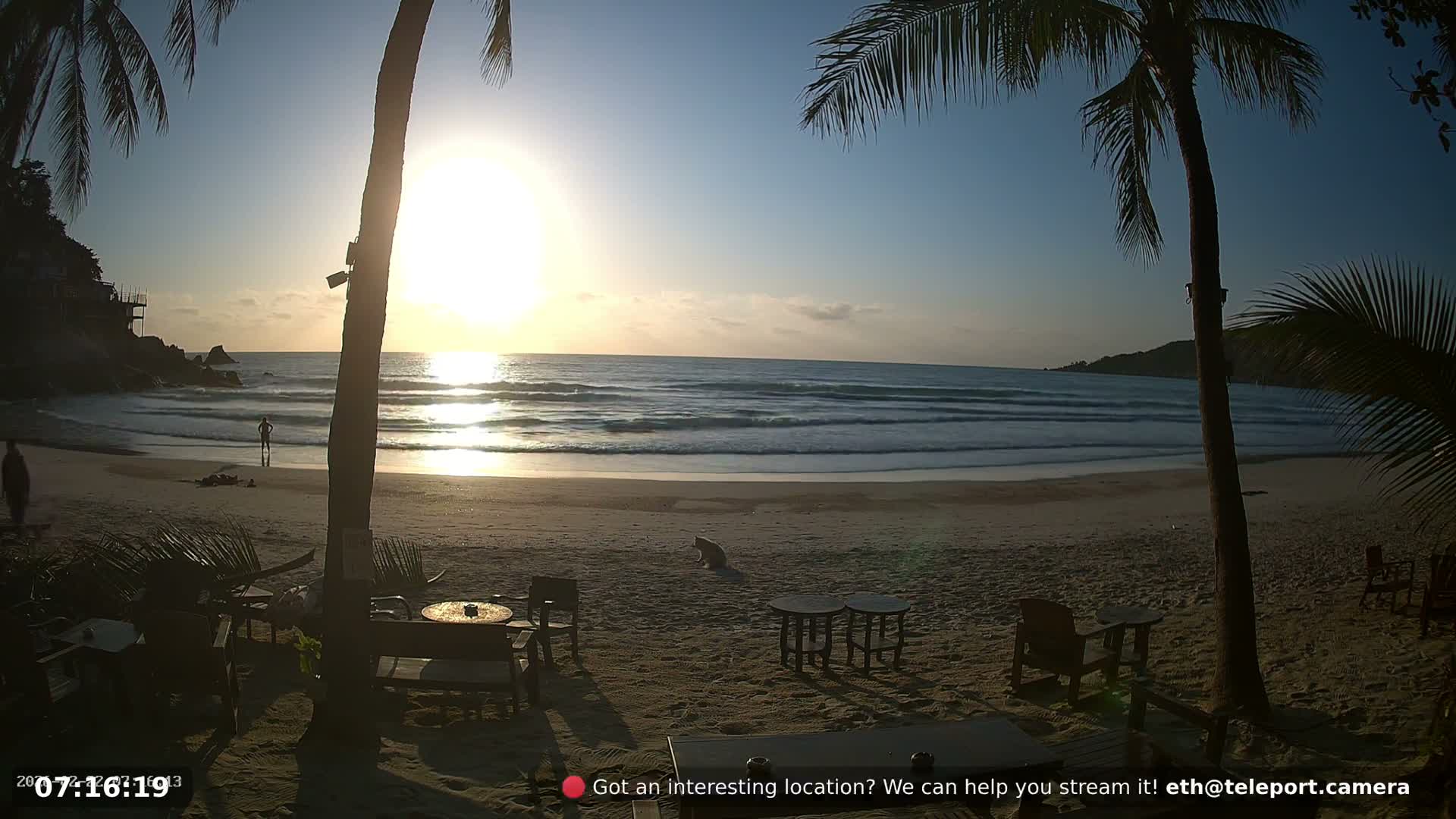 Haad Rin Beach from House of Sanskara Live Cam · Koh Pha Ngan, Surat Thani, Thailand 