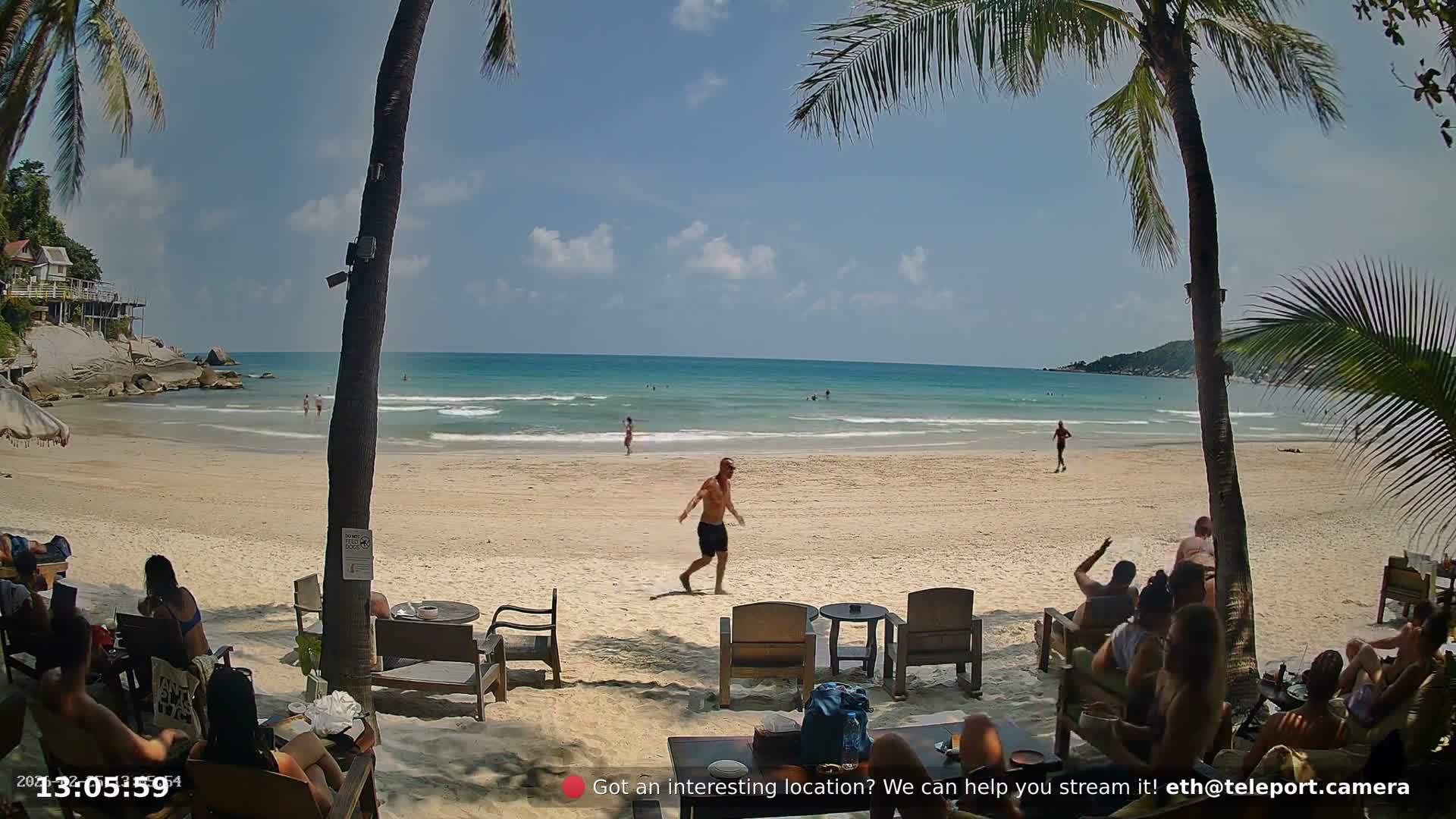 Haad Rin Beach from House of Sanskara Live Cam · Koh Pha Ngan, Surat Thani, Thailand 