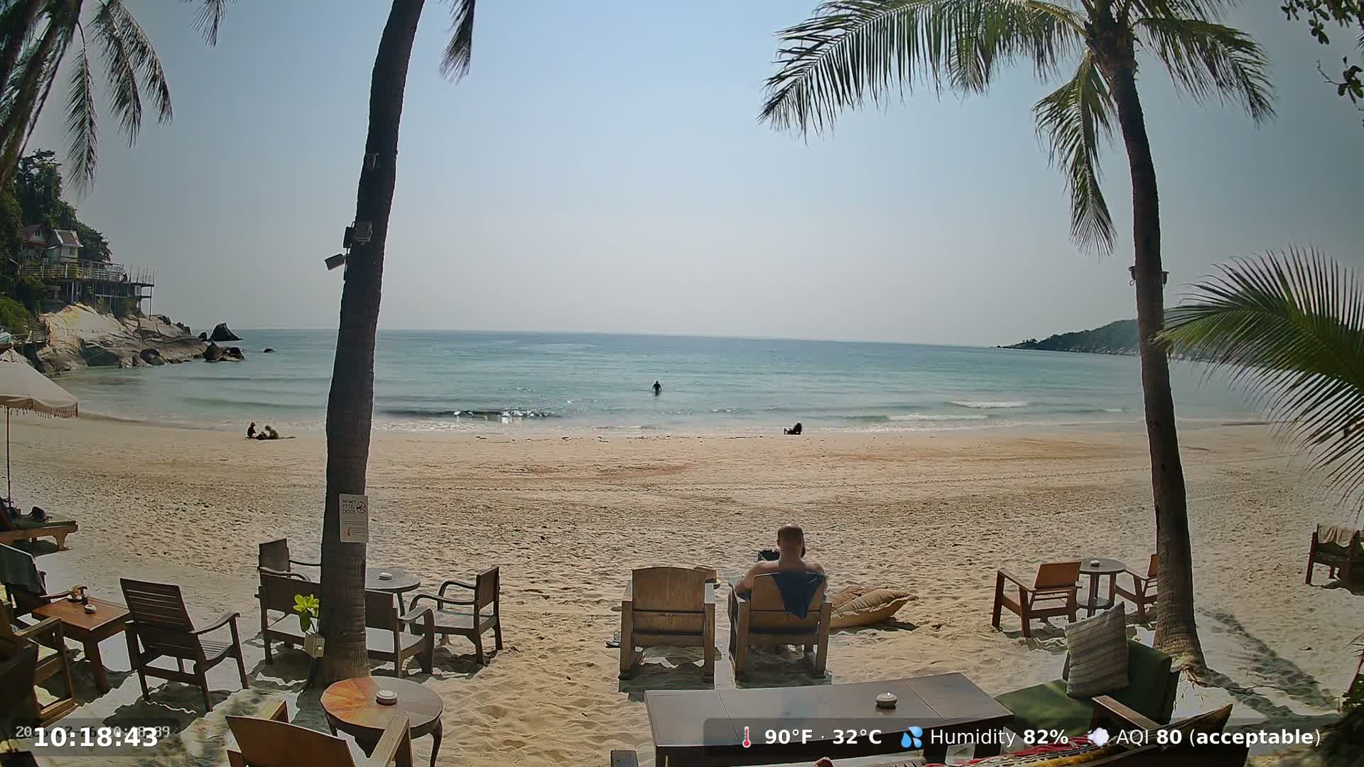 Haad Rin Beach from House of Sanskara Live Cam · Koh Pha Ngan, Surat Thani, Thailand 