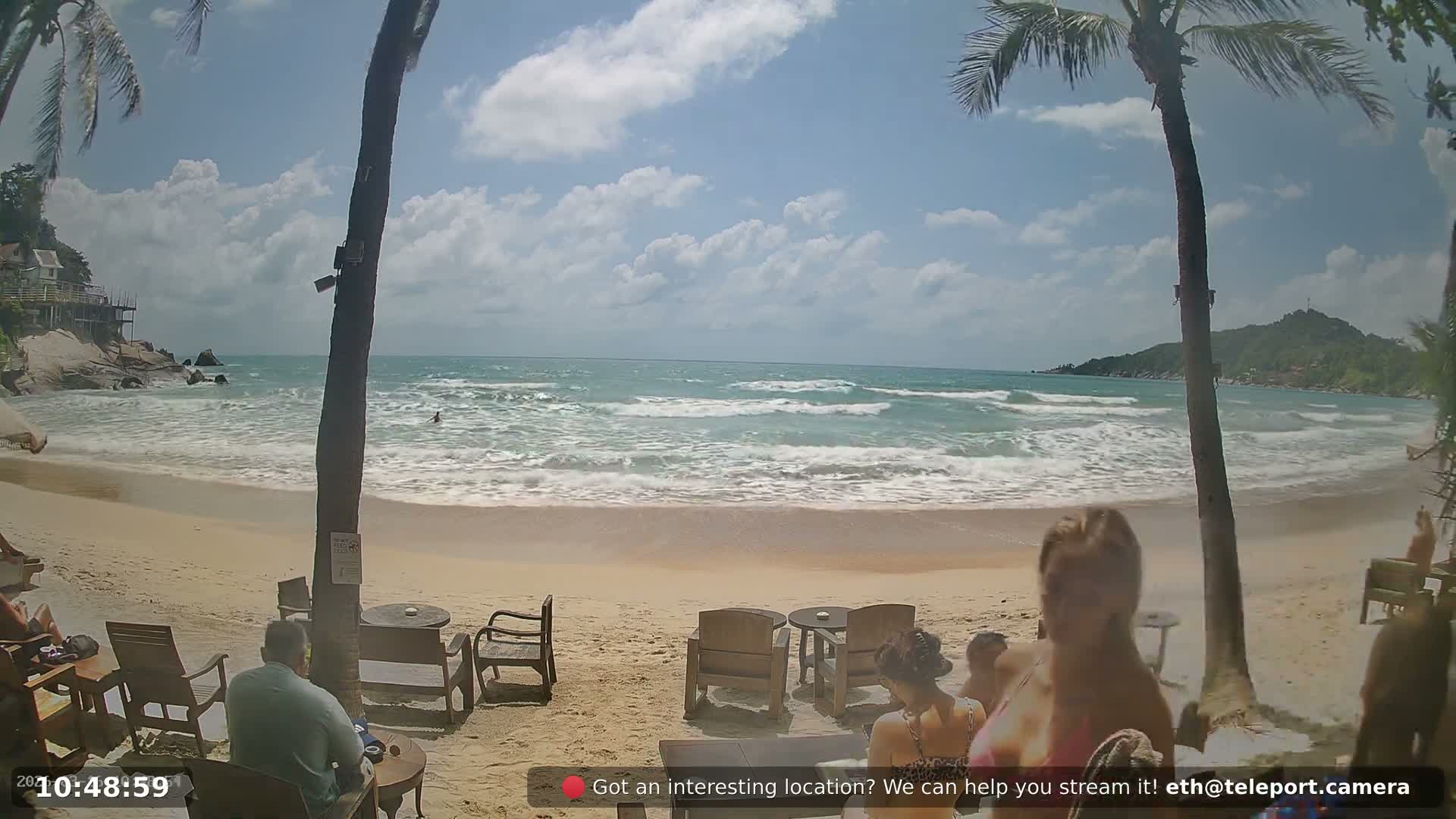 Haad Rin Beach from House of Sanskara Live Cam · Koh Pha Ngan, Surat Thani, Thailand 