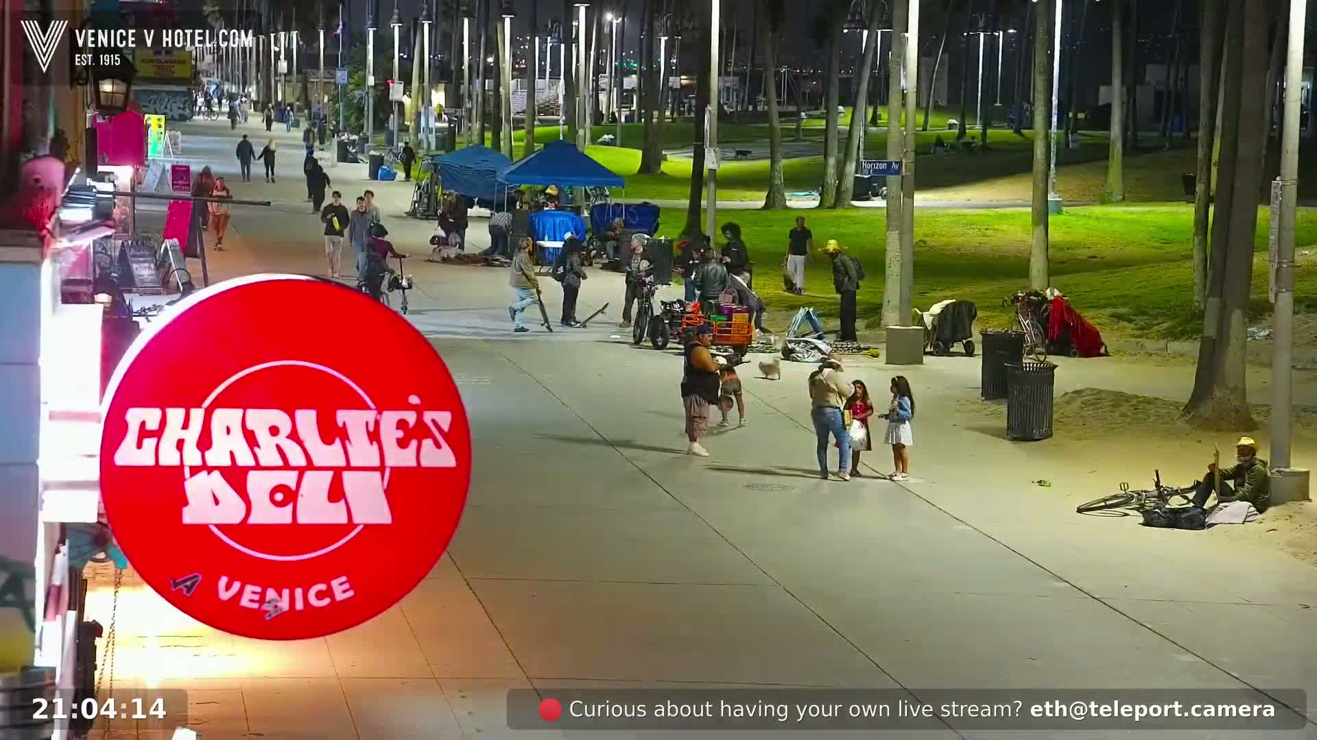 Venice Beach Live Cam - Los Angeles, California, USA
