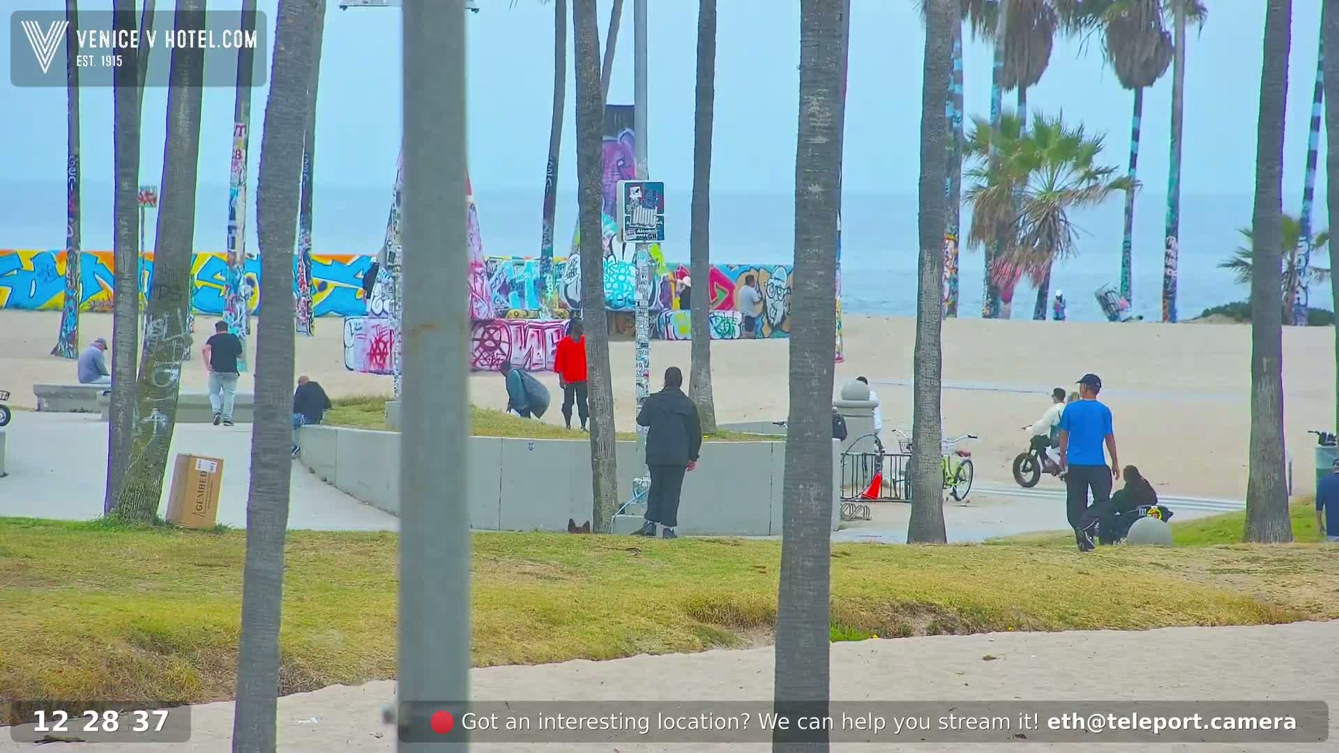Venice Beach Live Cam - Los Angeles, California, USA