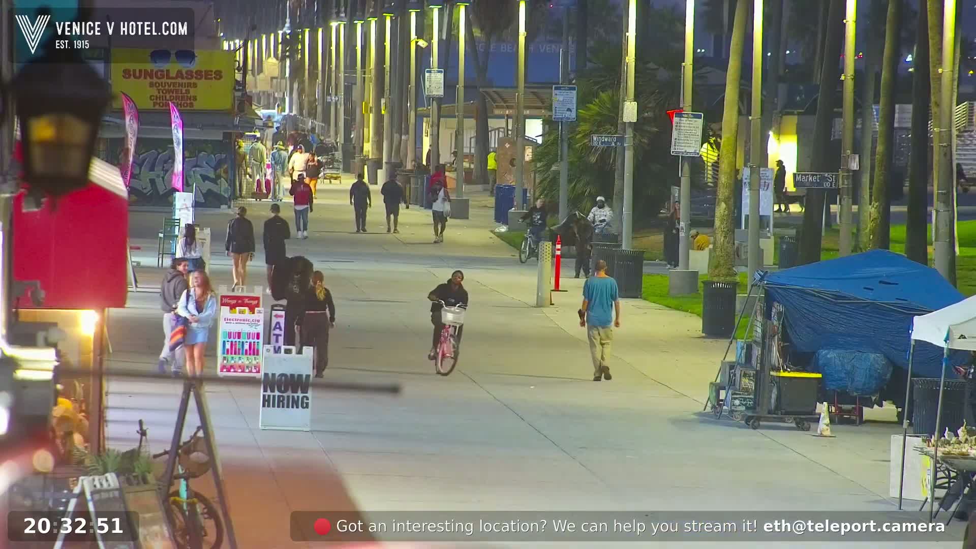Venice Beach Live Cam - Los Angeles, California, USA
