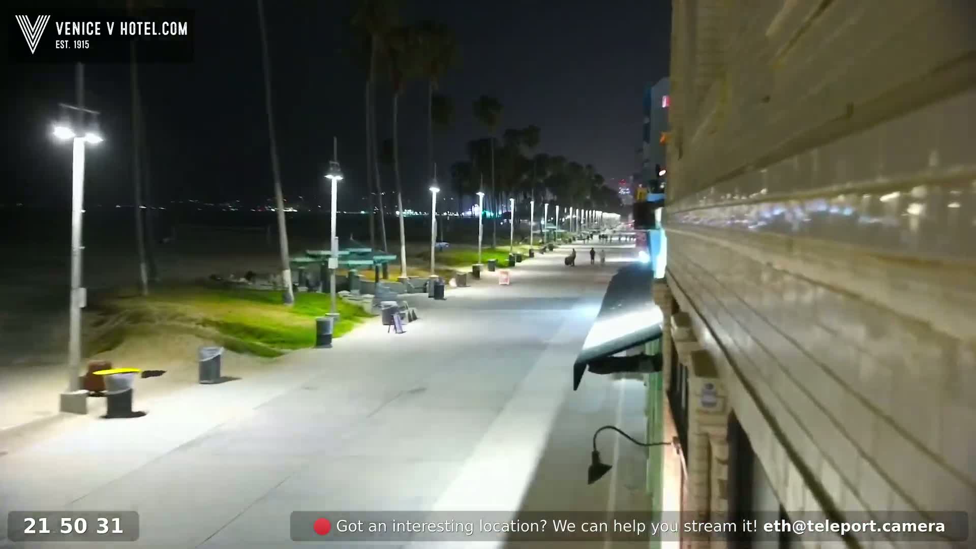 Venice Beach Live Cam - Los Angeles, California, USA