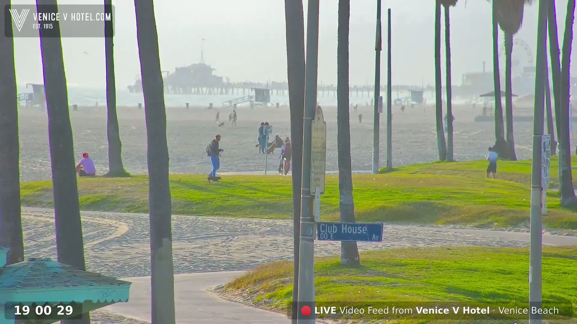 Venice Beach Live Cam - Los Angeles, California, USA