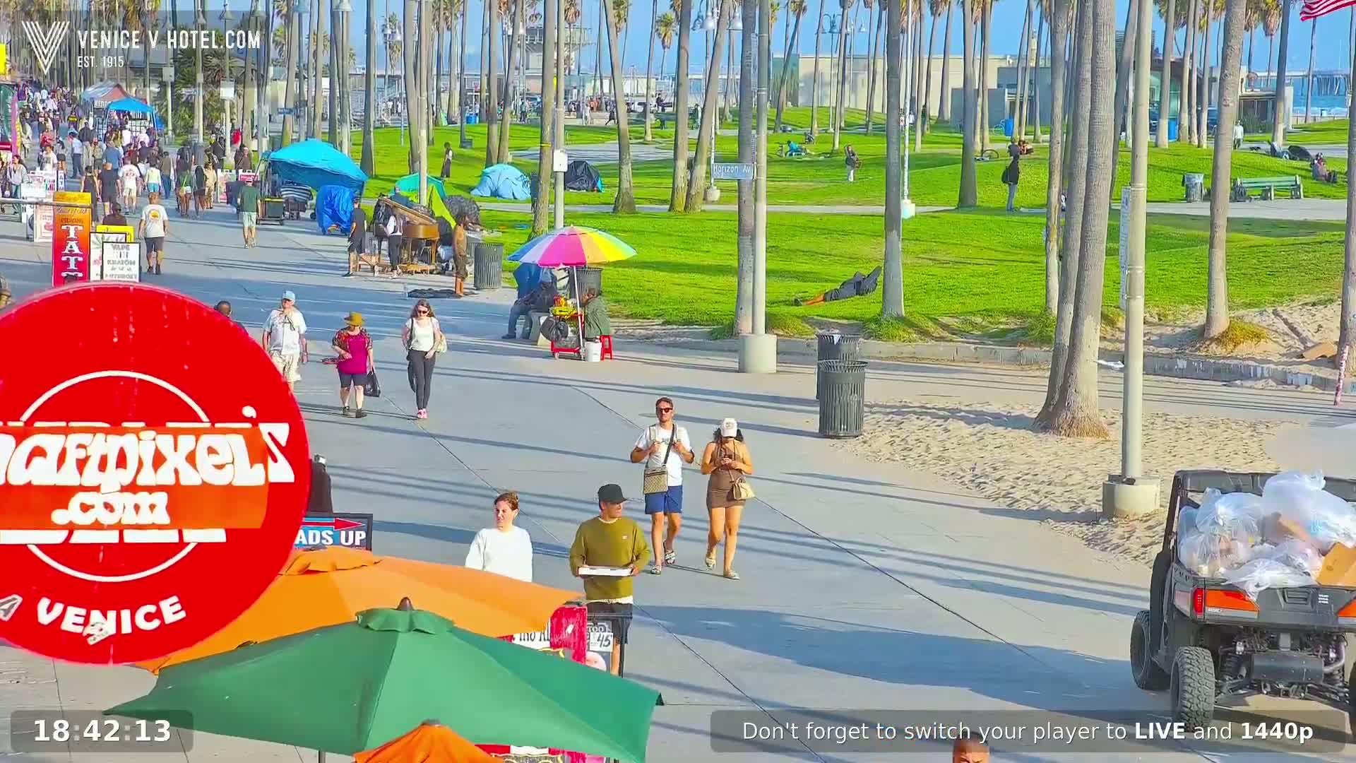 Venice Beach Live Cam - Los Angeles, California, USA