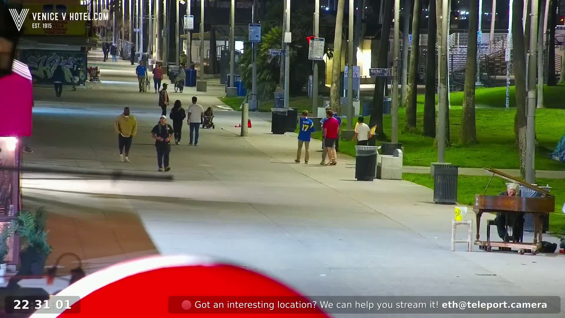 Venice Beach Live Cam - Los Angeles, California, USA