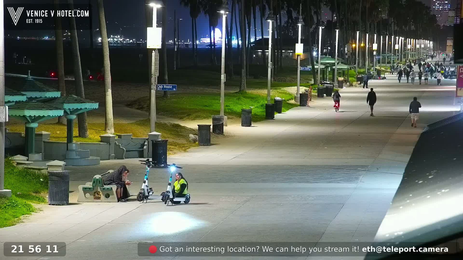 Venice Beach Live Cam - Los Angeles, California, USA