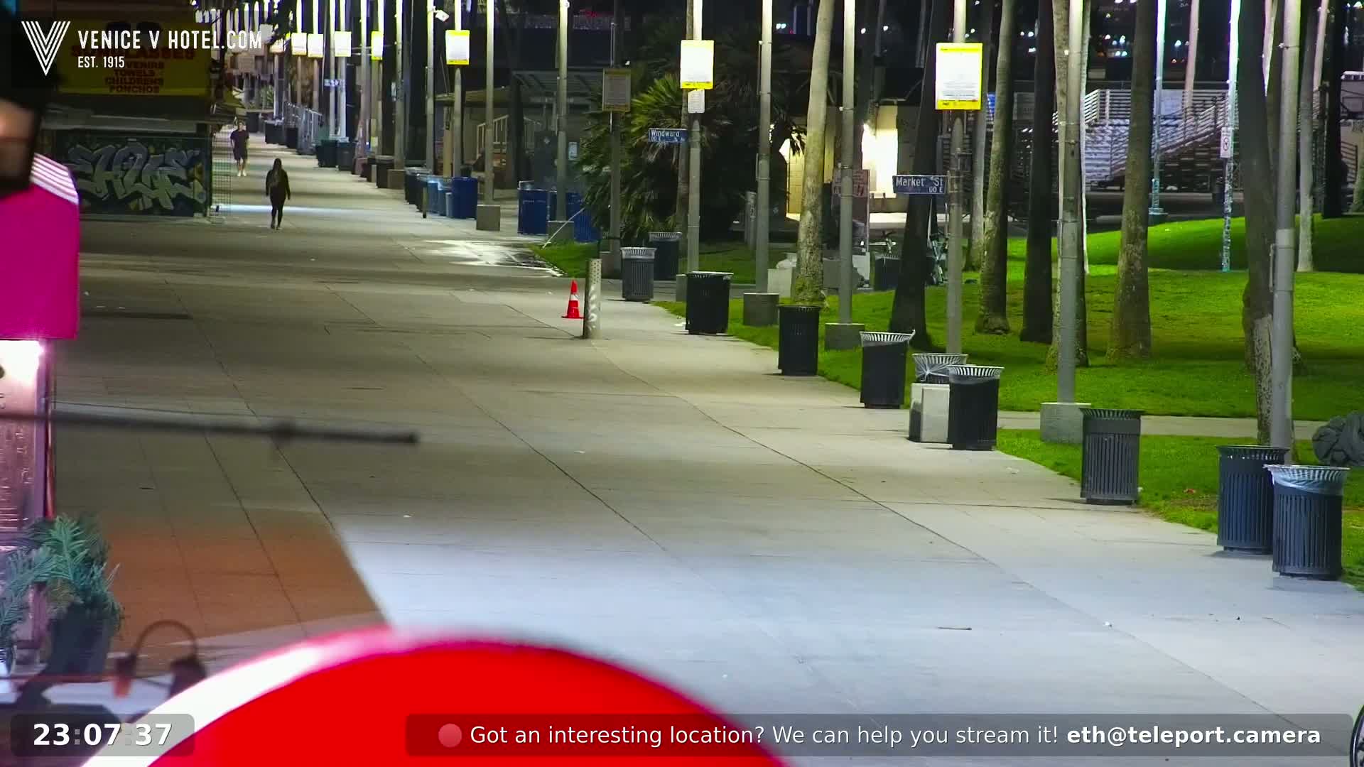 Venice Beach Live Cam - Los Angeles, California, USA