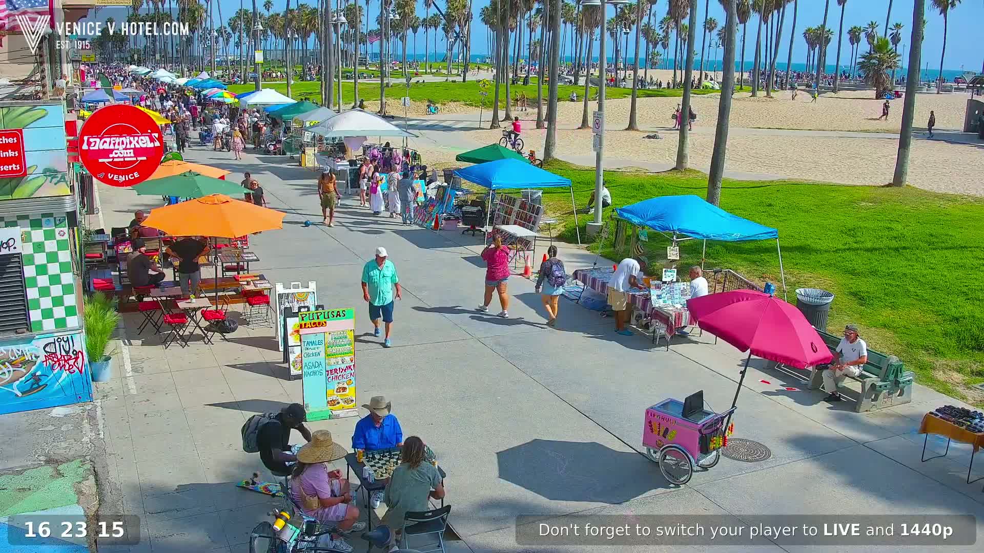Venice Beach Live Cam - Los Angeles, California, USA