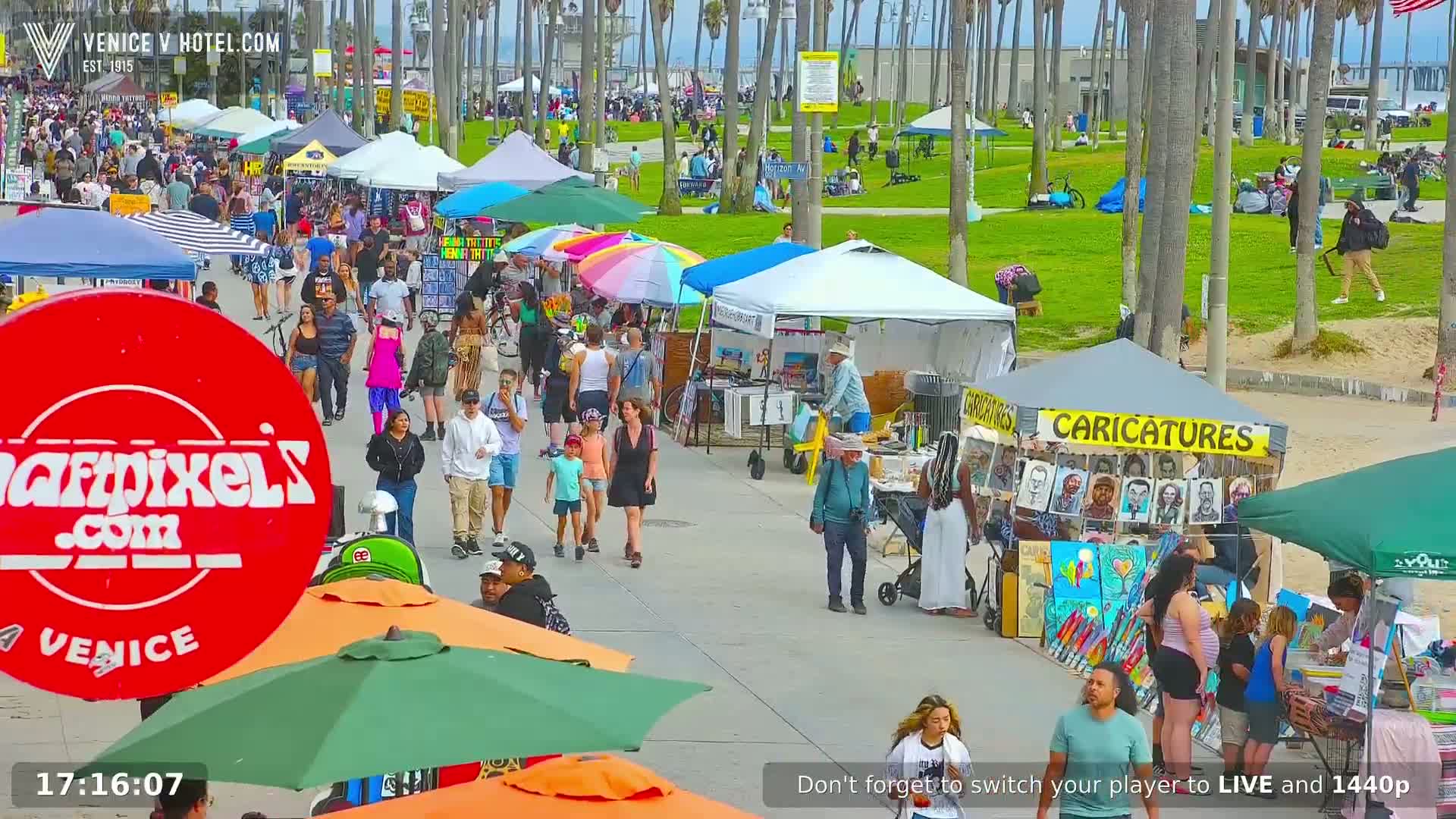 Venice Beach Live Cam - Los Angeles, California, USA