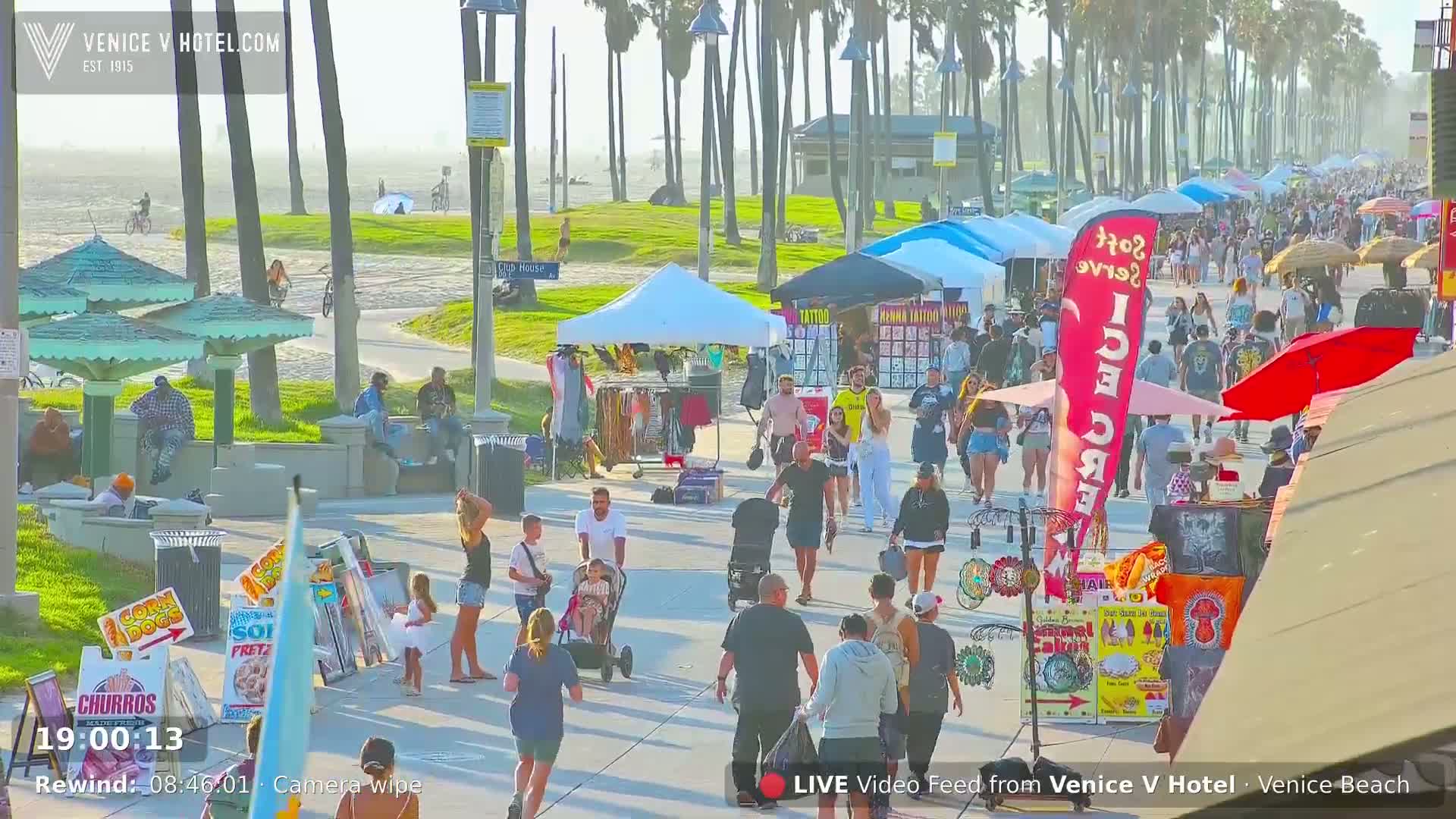Venice Beach Live Cam - Los Angeles, California, USA