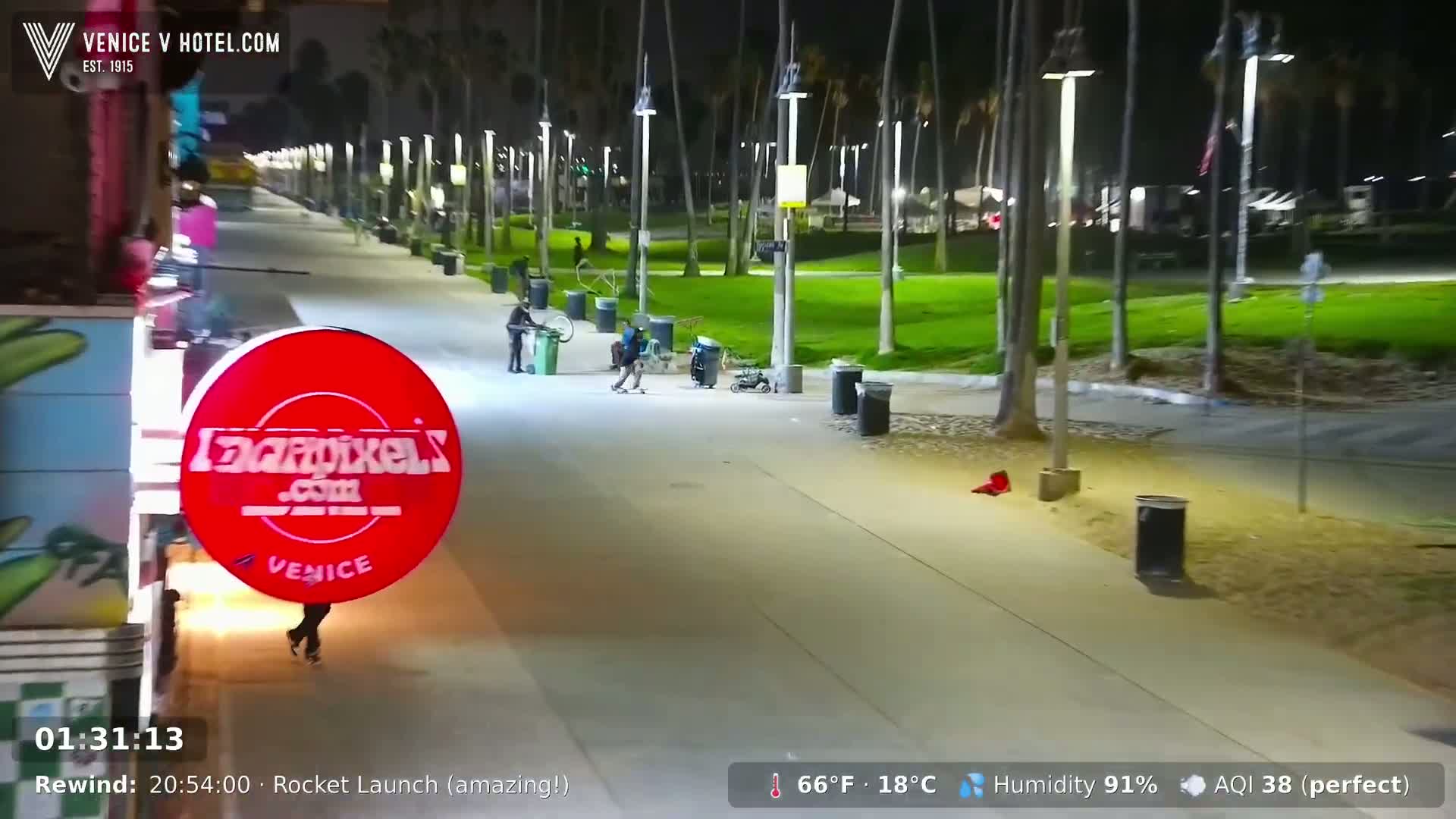 Venice Beach Live Cam - Los Angeles, California, USA