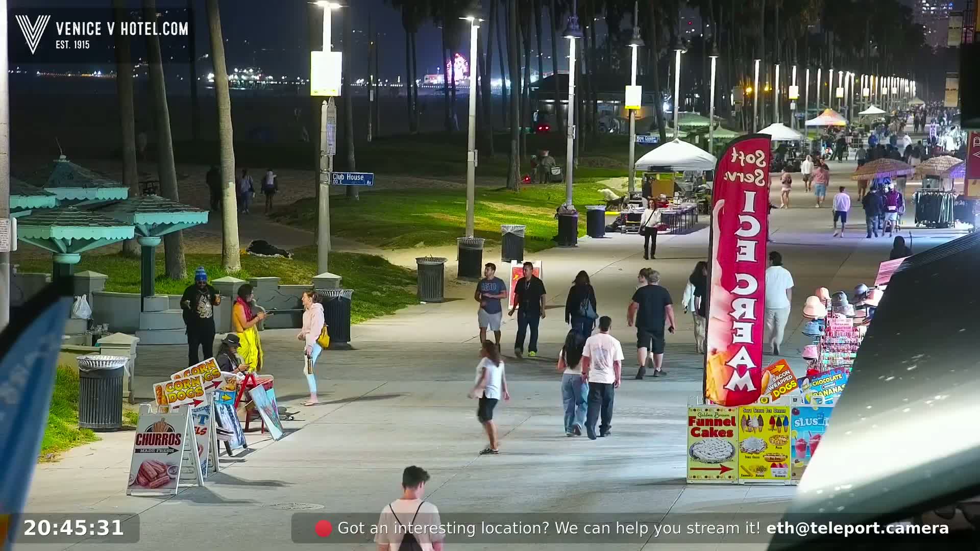 Venice Beach Live Cam - Los Angeles, California, USA