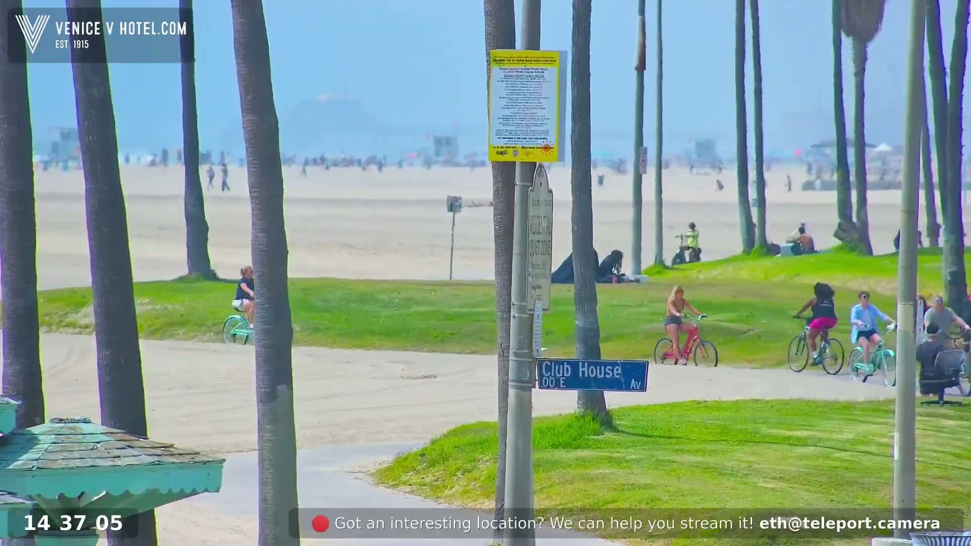 Venice Beach Live Cam - Los Angeles, California, USA
