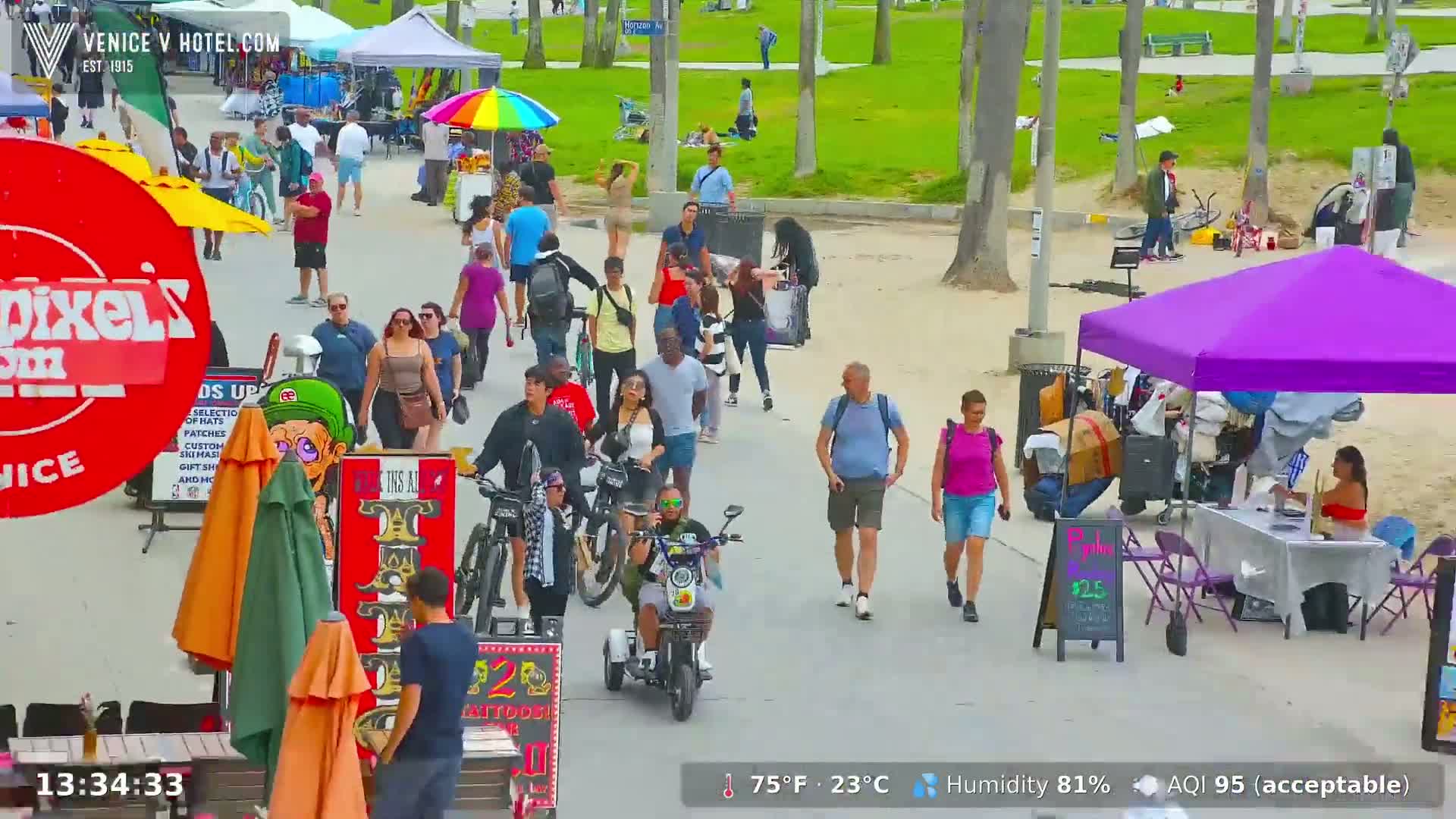 Venice Beach Live Cam - Los Angeles, California, USA
