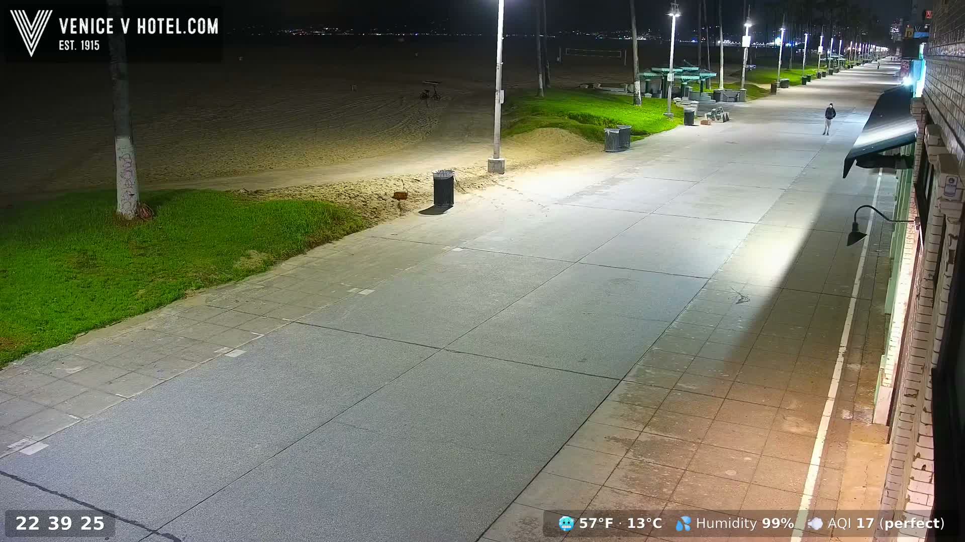 Venice Beach Live Cam - Los Angeles, California, USA